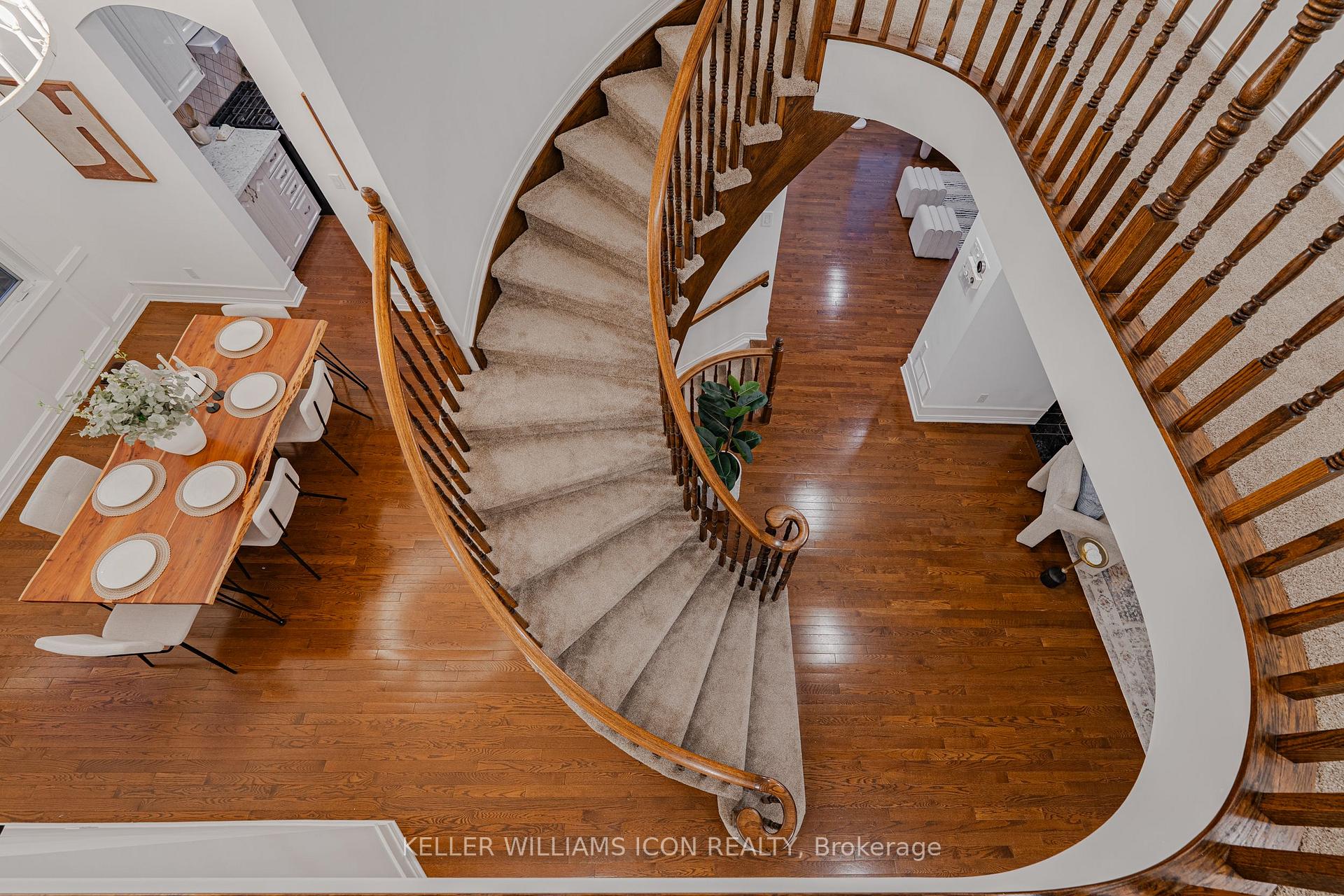 Photo 19 of 56 Glenrill Place, Ottawa, Kanata - Emerald Meadows/Trailwest — HOMEH