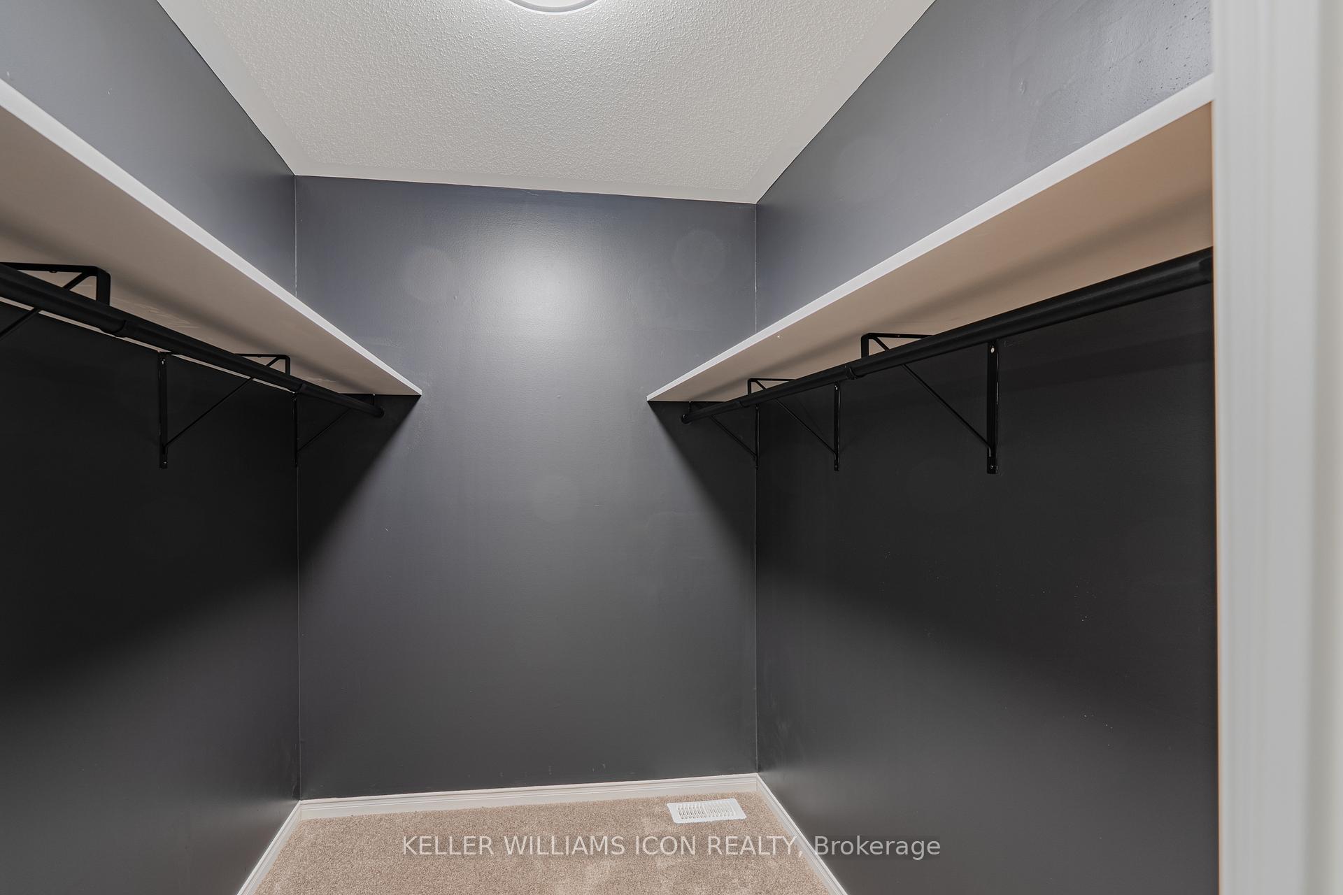 Photo 23 of 56 Glenrill Place, Ottawa, Kanata - Emerald Meadows/Trailwest — HOMEH