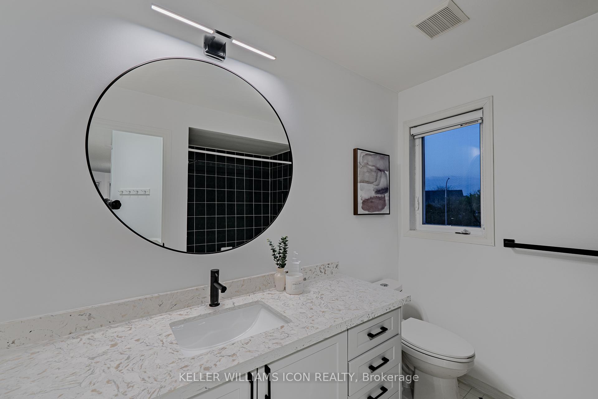 Photo 24 of 56 Glenrill Place, Ottawa, Kanata - Emerald Meadows/Trailwest — HOMEH
