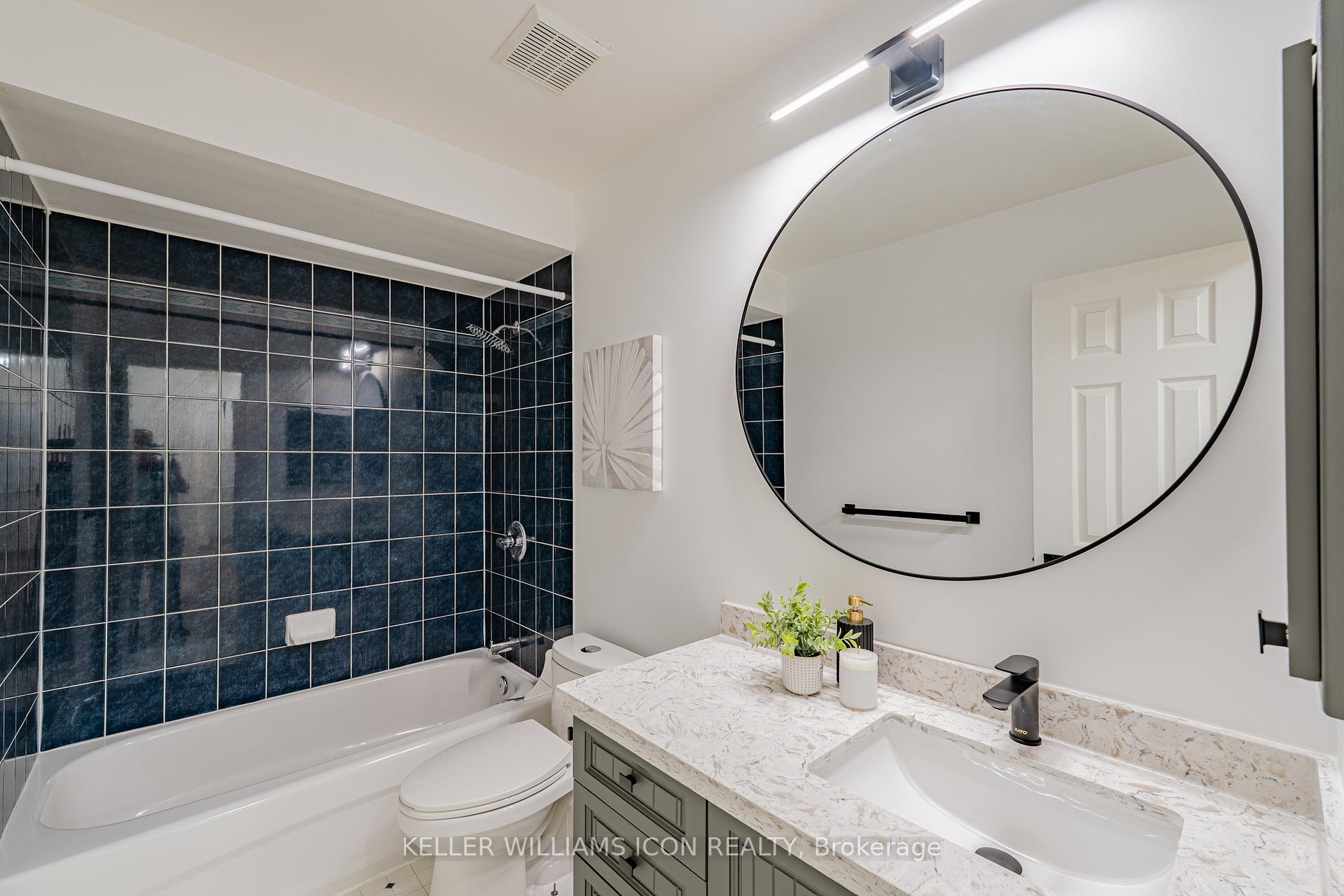 Photo 25 of 56 Glenrill Place, Ottawa, Kanata - Emerald Meadows/Trailwest — HOMEH