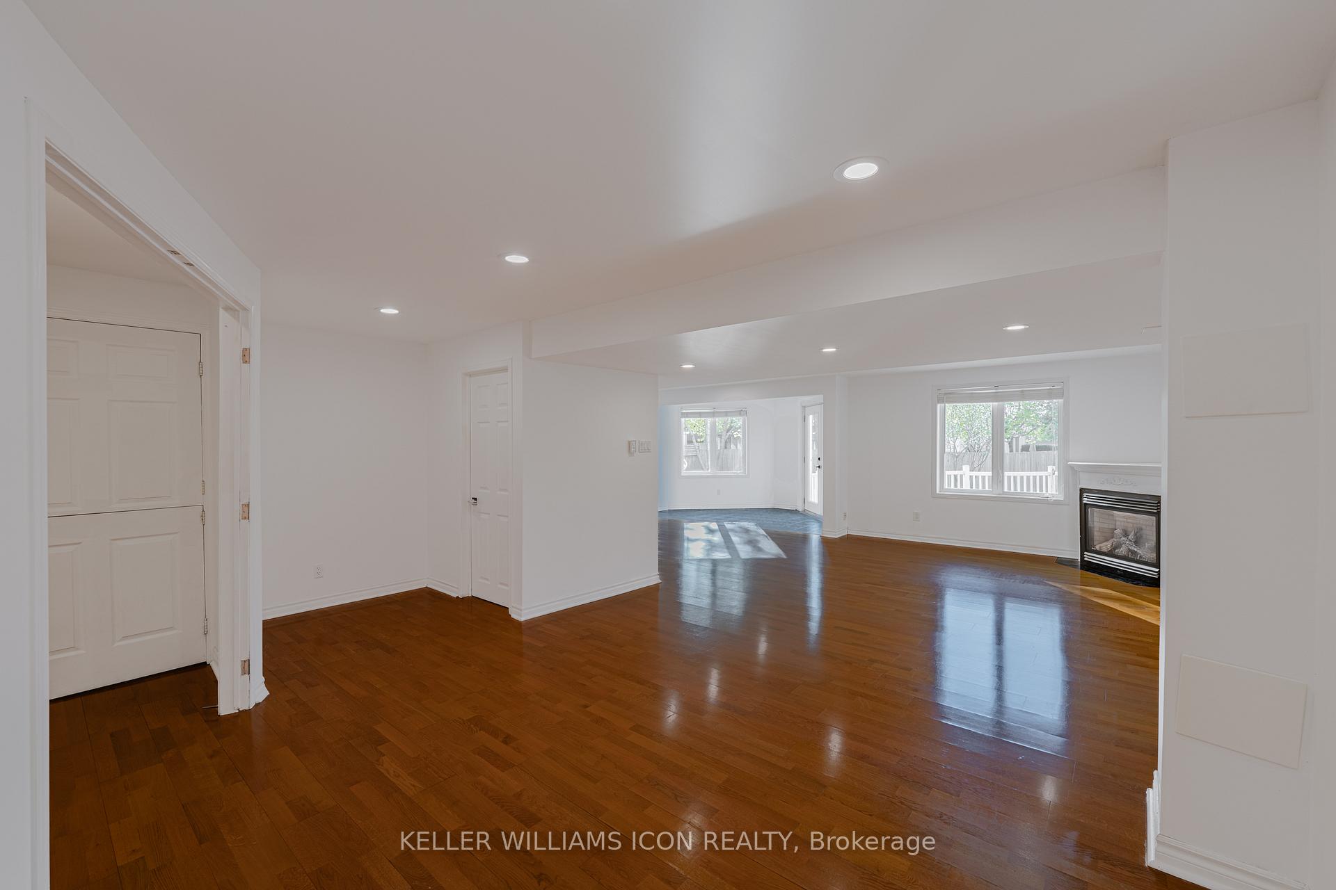 Photo 26 of 56 Glenrill Place, Ottawa, Kanata - Emerald Meadows/Trailwest — HOMEH