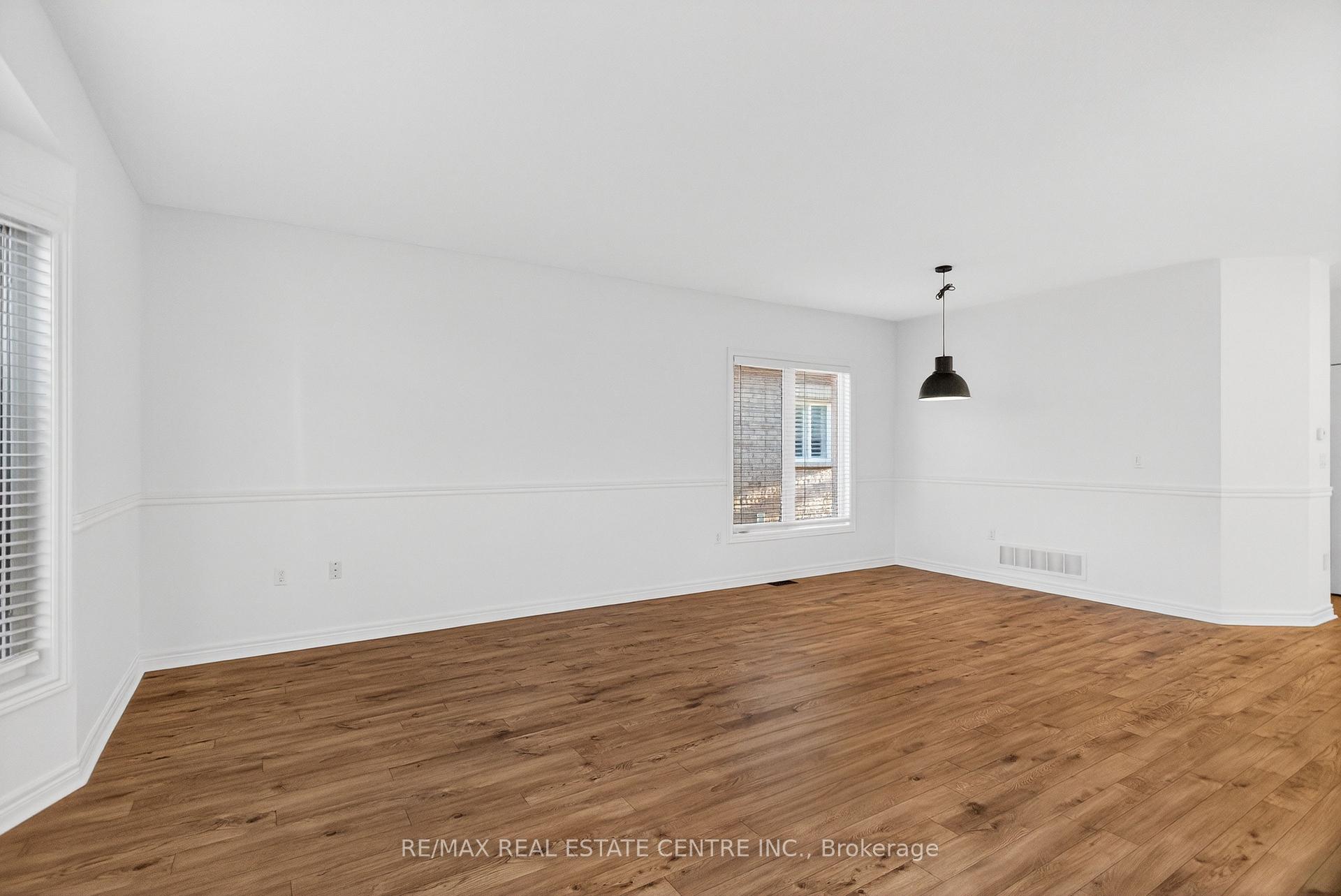 Photo 10 of 253 Malick Street, Milton, Timberlea — HOMEH