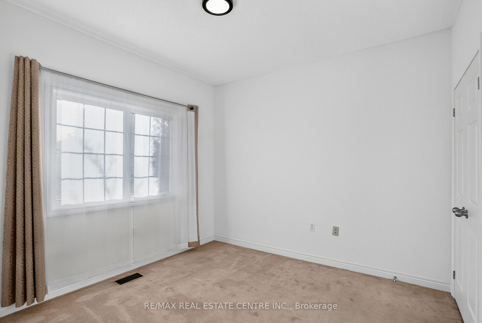 Photo 25 of 253 Malick Street, Milton, Timberlea — HOMEH