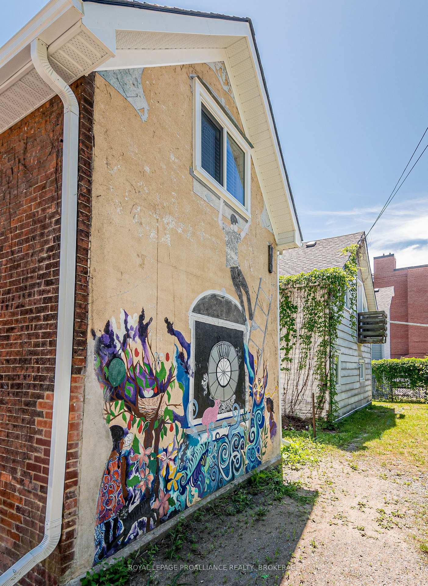 Photo 15 of 370 Barrie Street, Kingston, East of Sir John A. Blvd — HOMEH