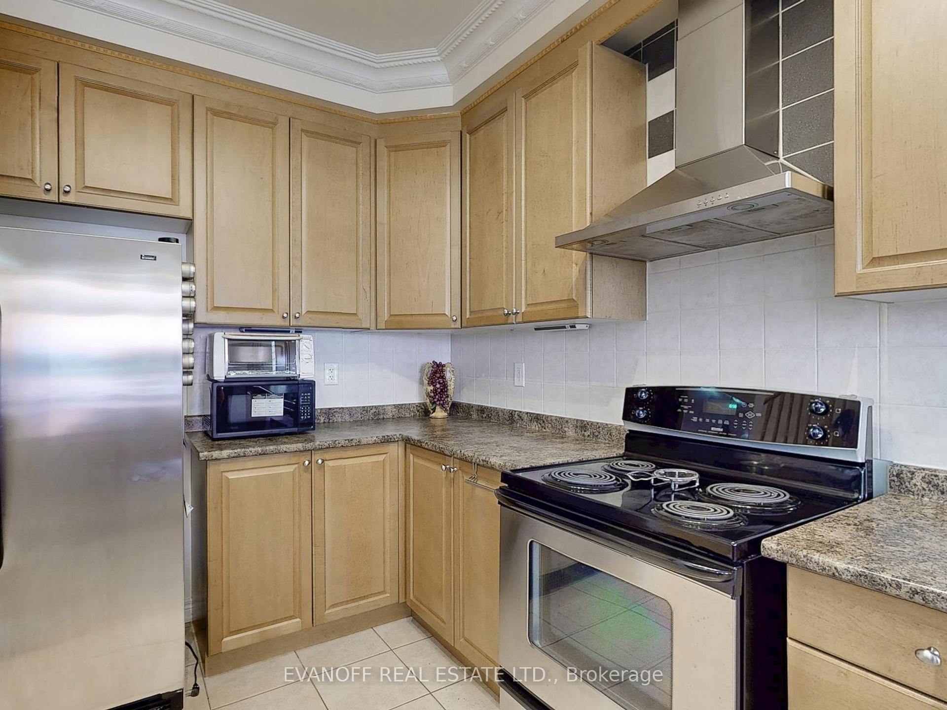 Photo 9 of 104 Rizal Avenue, Markham, Box Grove — HOMEH