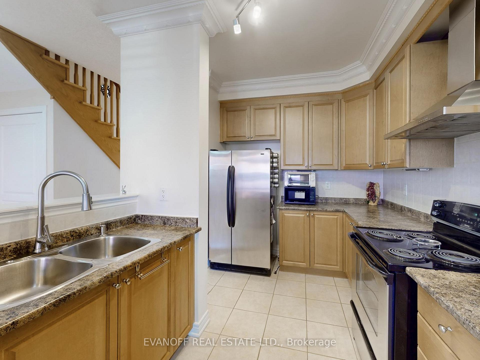 Photo 10 of 104 Rizal Avenue, Markham, Box Grove — HOMEH