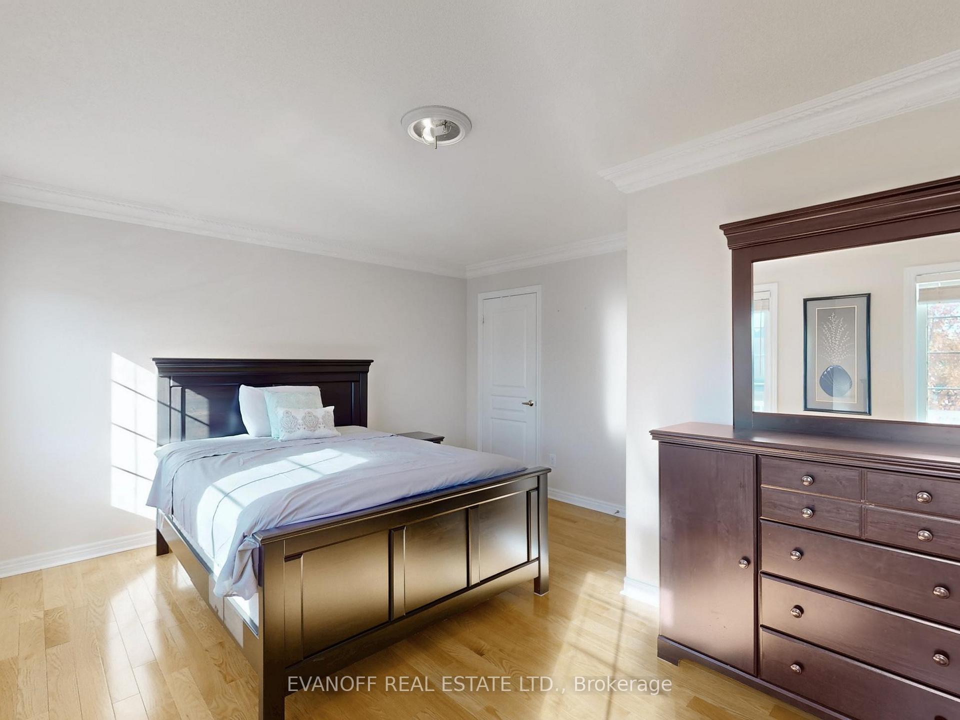 Photo 20 of 104 Rizal Avenue, Markham, Box Grove — HOMEH