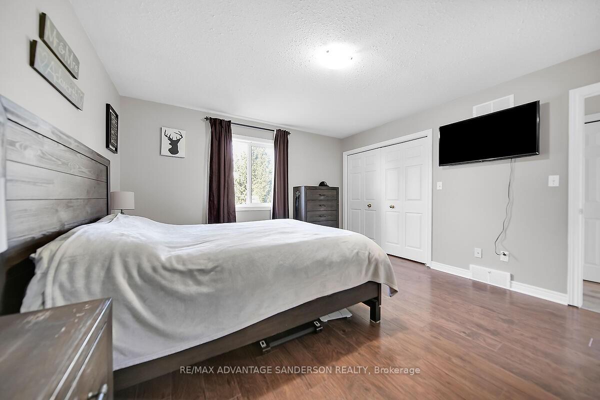 Photo 26 of 129 Martin Road, Middlesex Centre, Delaware Town — HOMEH