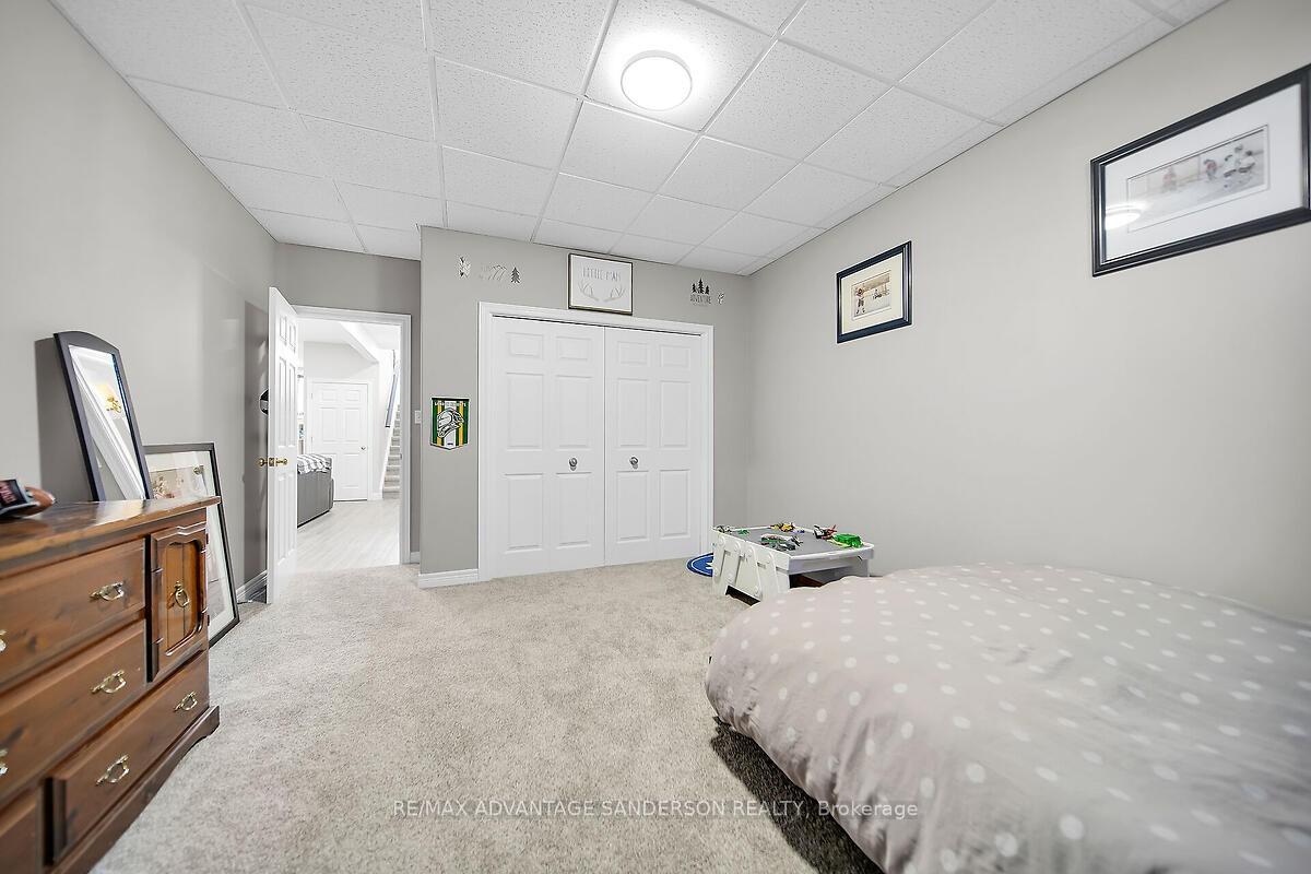 Photo 40 of 129 Martin Road, Middlesex Centre, Delaware Town — HOMEH
