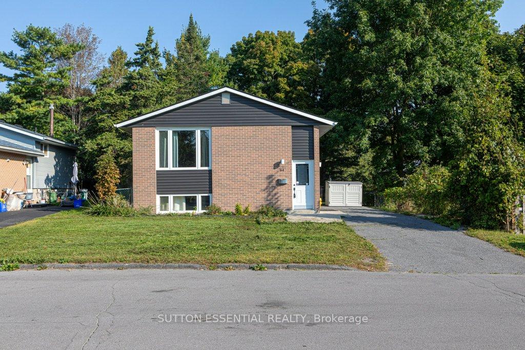 Photo 2 of 64 Woodstone Crescent, Kingston, Central City West — HOMEH