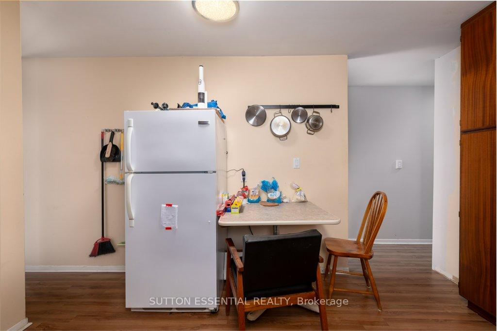 Photo 7 of 64 Woodstone Crescent, Kingston, Central City West — HOMEH