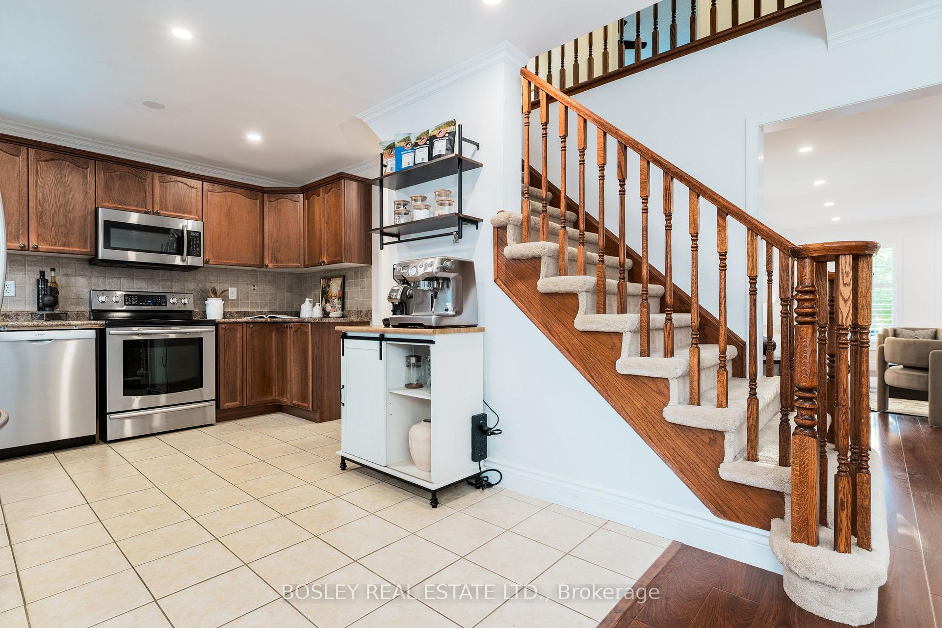 Photo 15 of 811 Watson Terrace, Milton, Rural Milton West — HOMEH