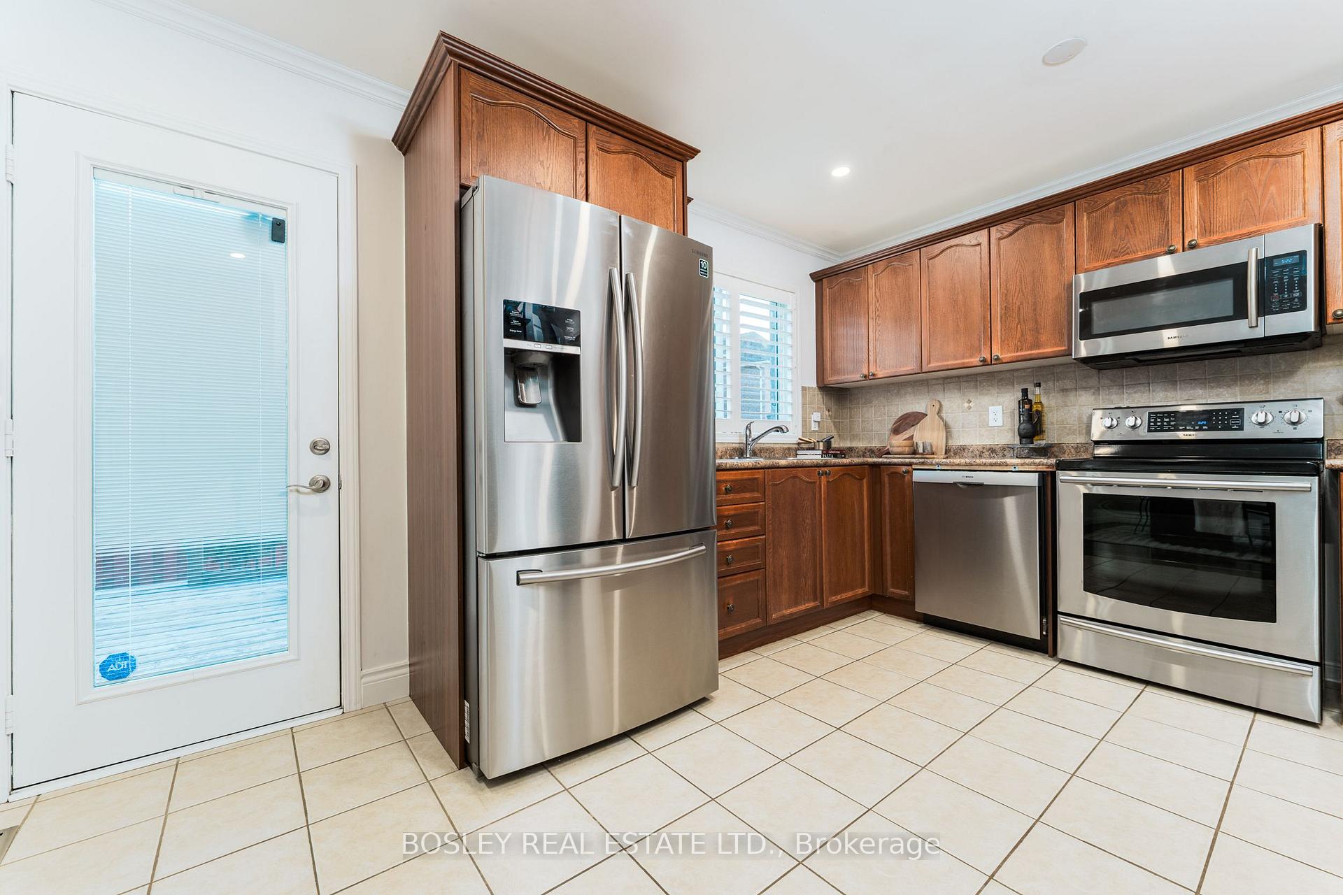 Photo 16 of 811 Watson Terrace, Milton, Rural Milton West — HOMEH