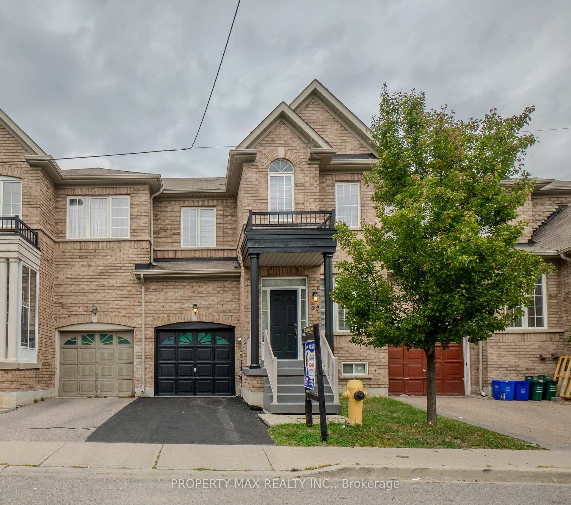 Photo 1 of 92 Coleluke Lane, Markham, Middlefield — HOMEH
