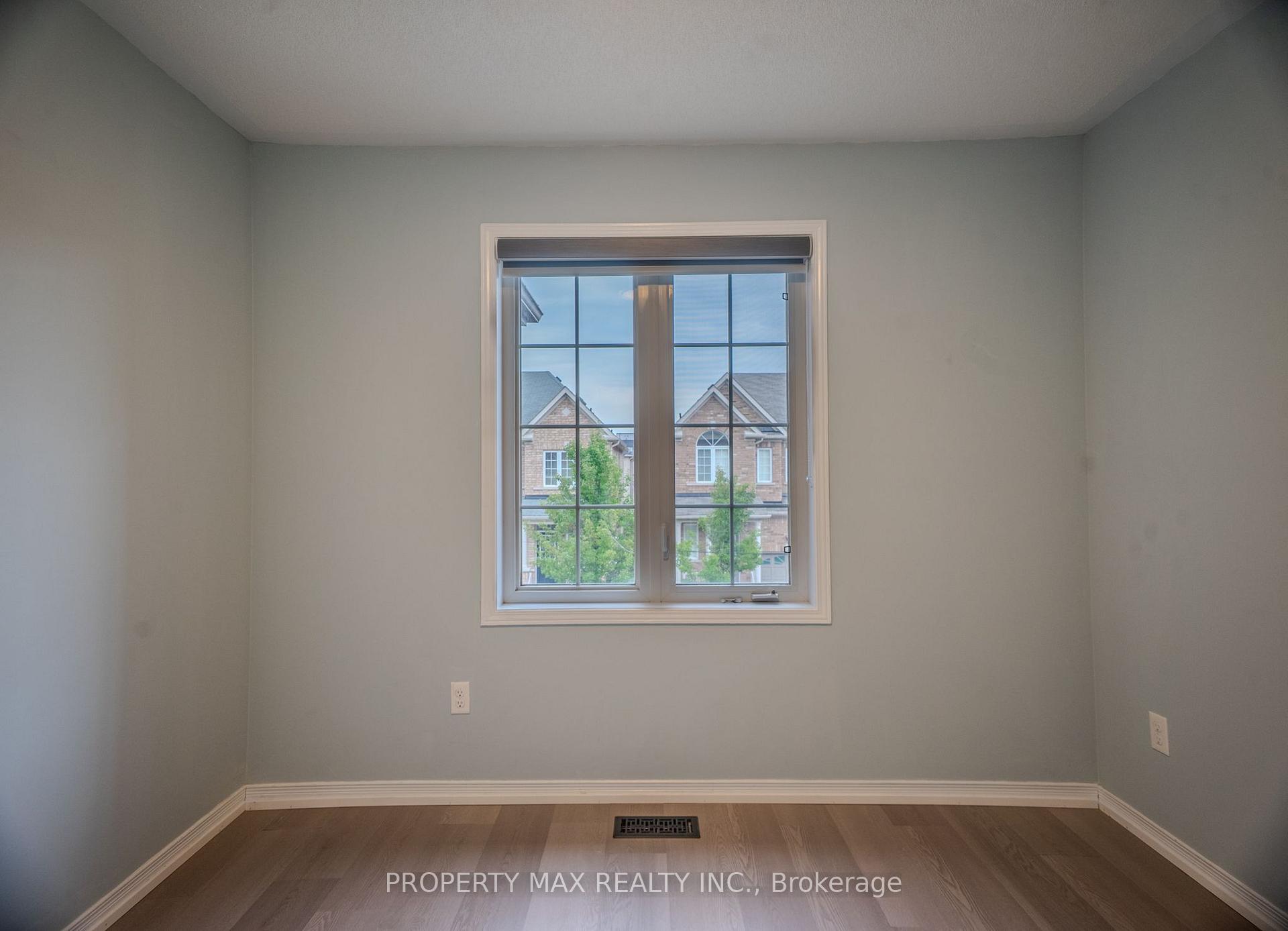 Photo 16 of 92 Coleluke Lane, Markham, Middlefield — HOMEH
