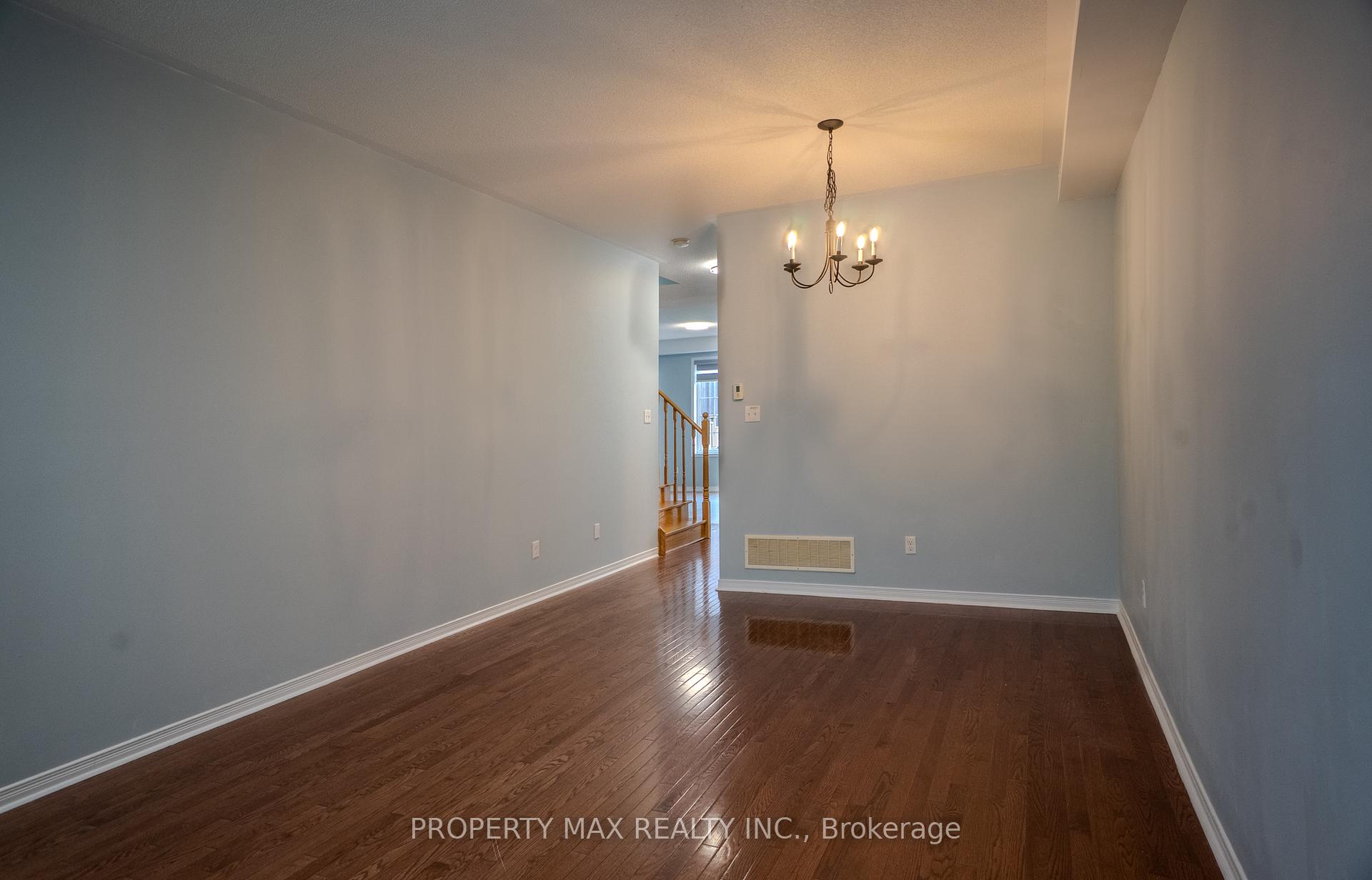 Photo 20 of 92 Coleluke Lane, Markham, Middlefield — HOMEH