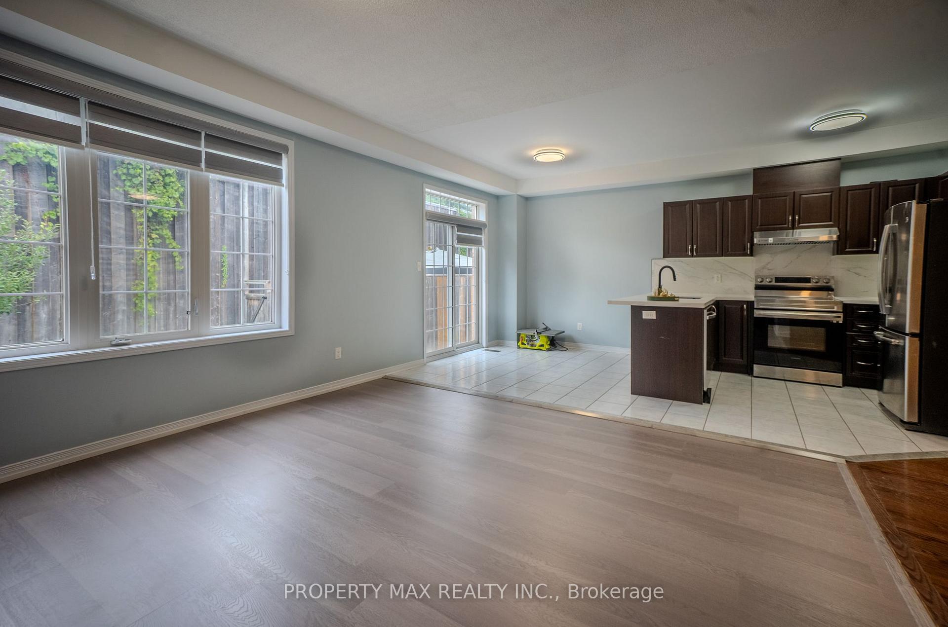 Photo 26 of 92 Coleluke Lane, Markham, Middlefield — HOMEH