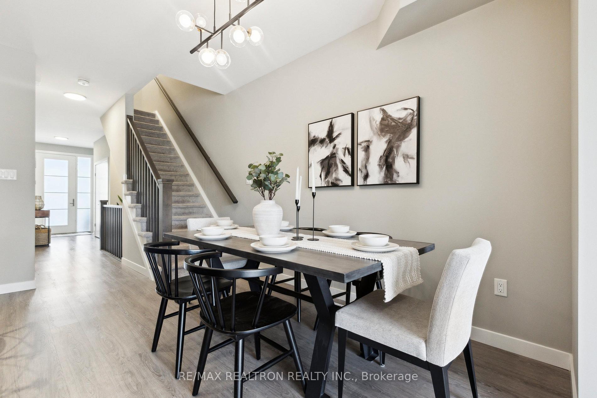 Photo 14 of 867 Robert Ferrie Drive, Kitchener — HOMEH