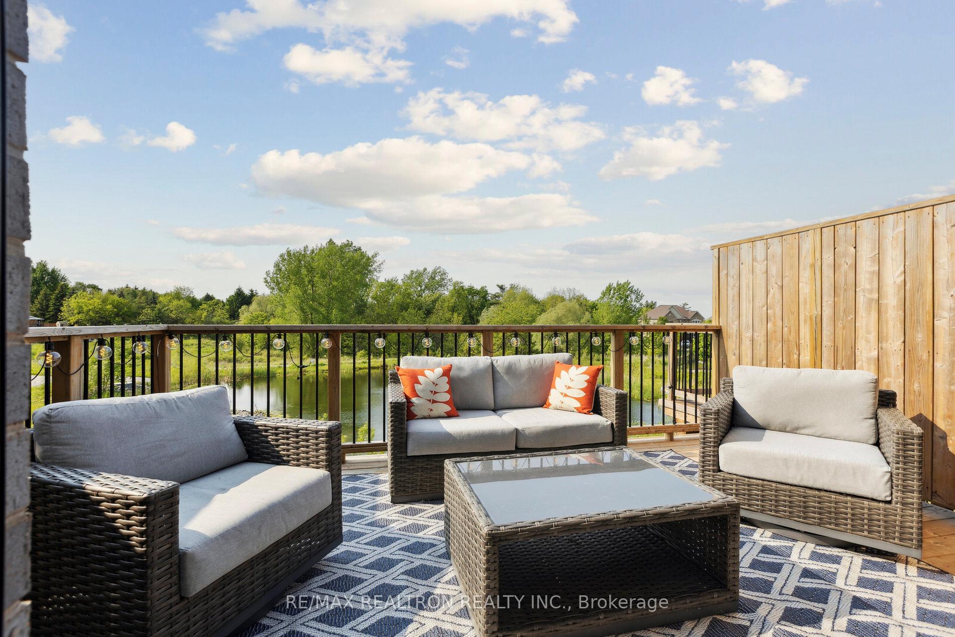 Photo 24 of 867 Robert Ferrie Drive, Kitchener — HOMEH