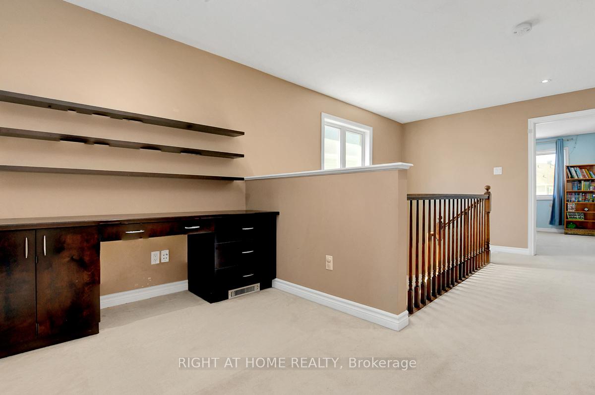 Photo 23 of 554 Barrick Hill Road, Ottawa, Kanata - Emerald Meadows/Trailwest — HOMEH