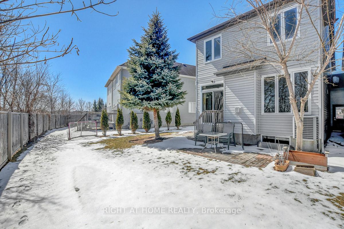 Photo 35 of 554 Barrick Hill Road, Ottawa, Kanata - Emerald Meadows/Trailwest — HOMEH