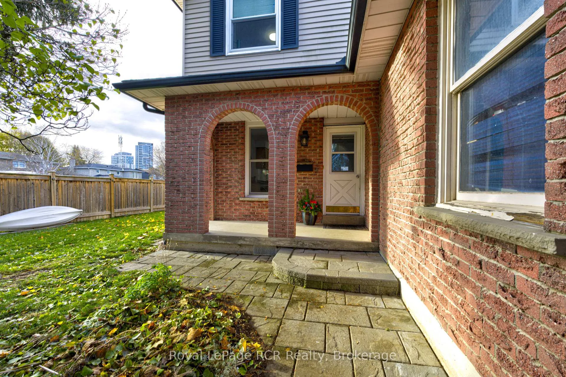 Photo 3 of 501 Beaver Court, Milton, Timberlea — HOMEH