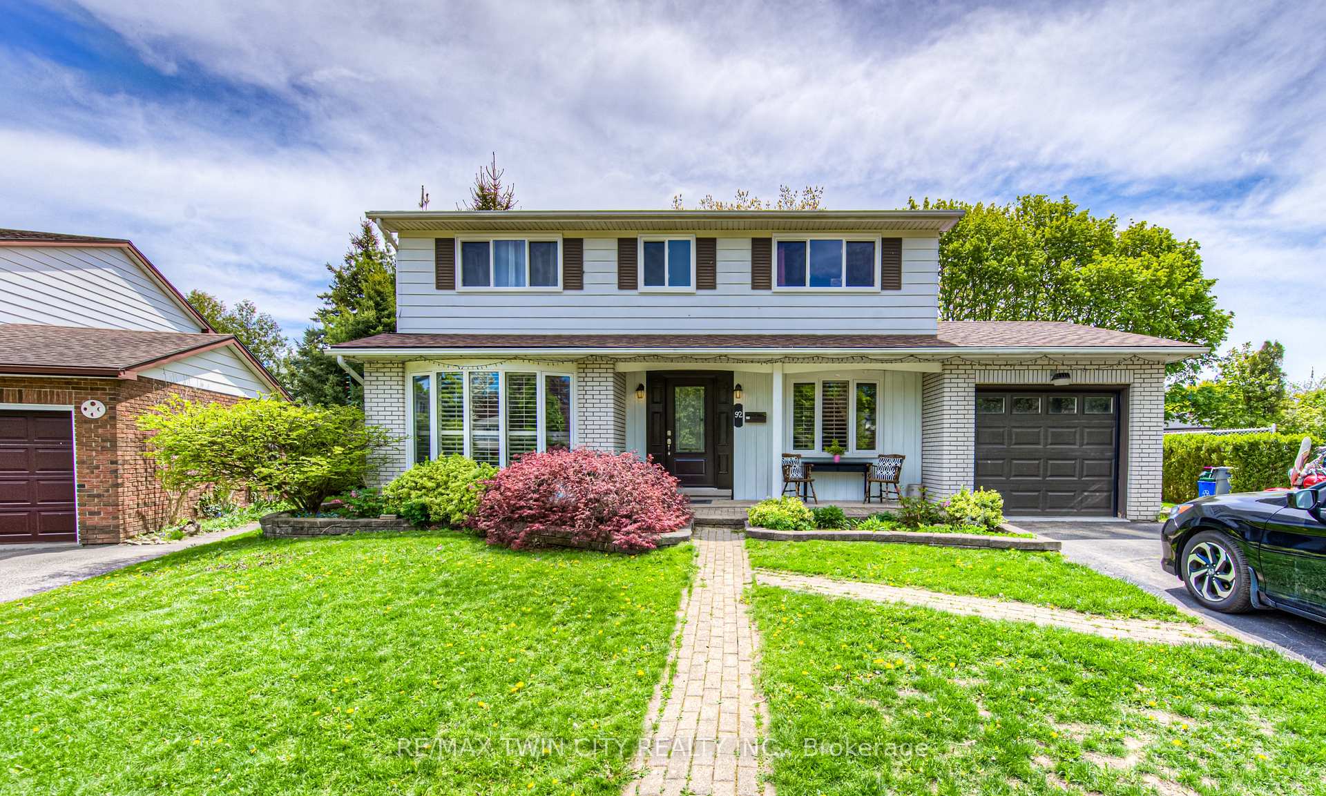 Photo 1 of 92 Pinehurst Crescent, Kitchener — HOMEH