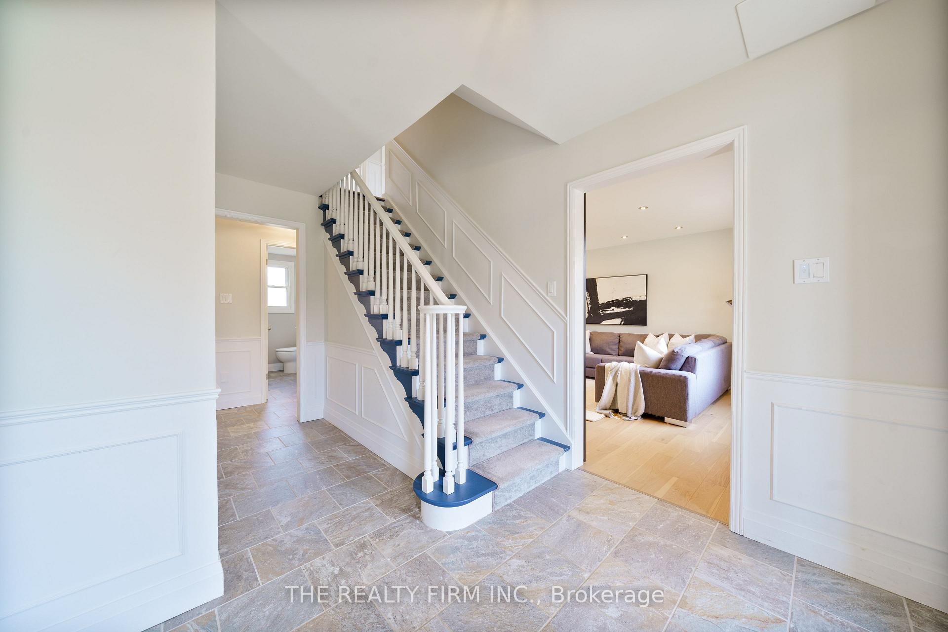 Photo 5 of 16 Gwendolyn Street, Middlesex Centre, Birr — HOMEH