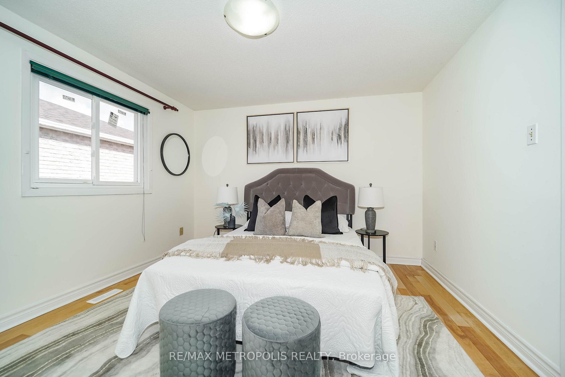 Photo 35 of 40 Lavron Court, Markham, Middlefield — HOMEH
