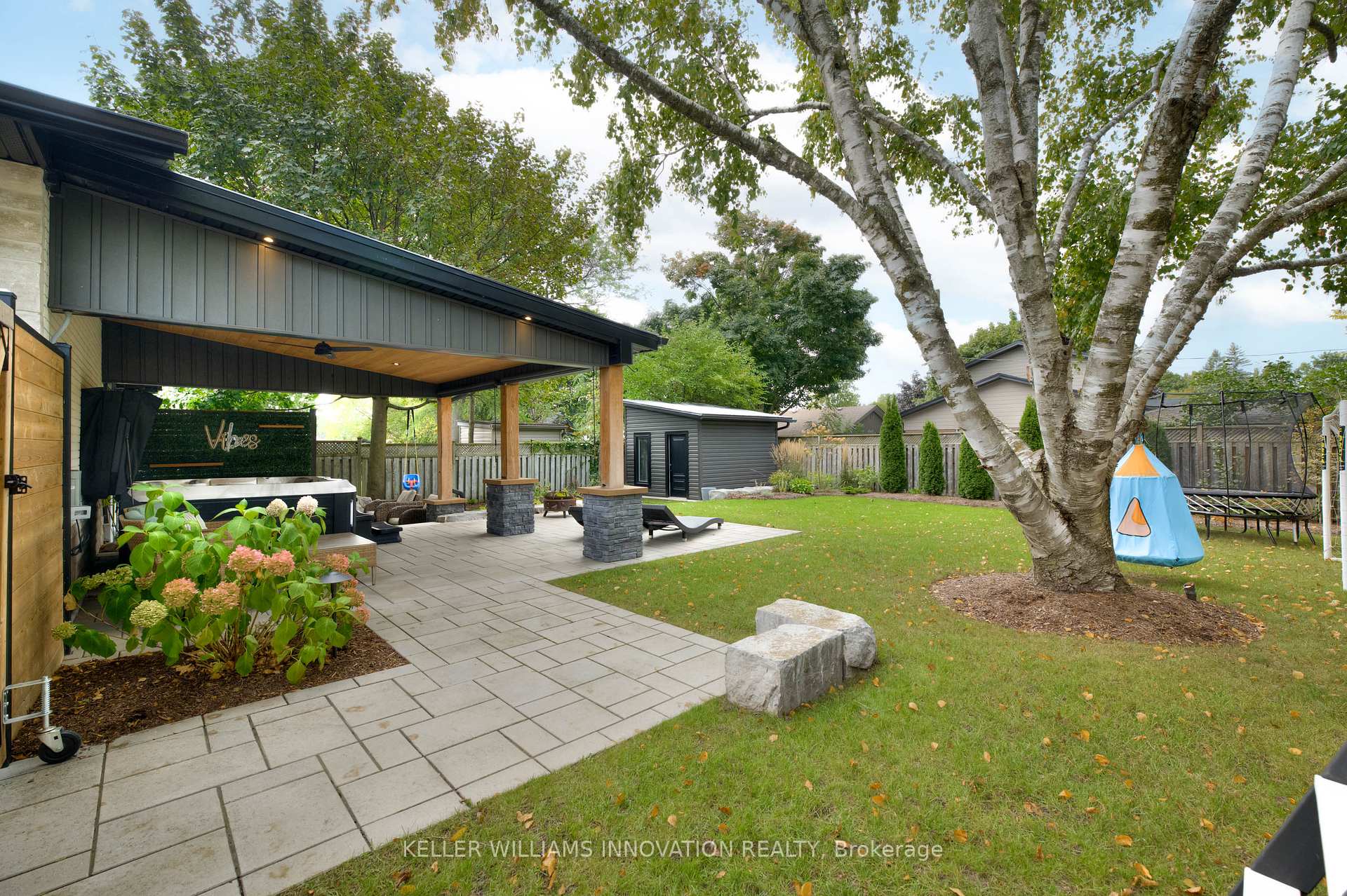Photo 5 of 68 Noel Crescent, Kitchener — HOMEH