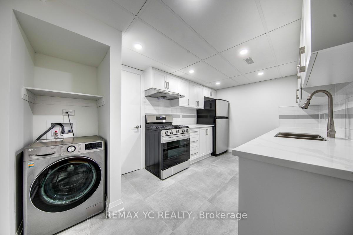 Photo 1 of Unit Unit C, 31 Morgan Avenue, Markham, Thornhill — HOMEH