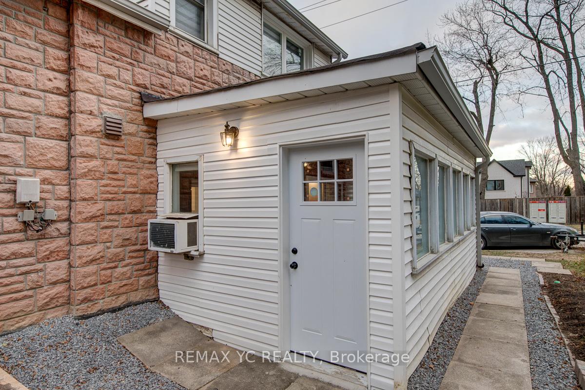 Photo 15 of Unit Unit C, 31 Morgan Avenue, Markham, Thornhill — HOMEH