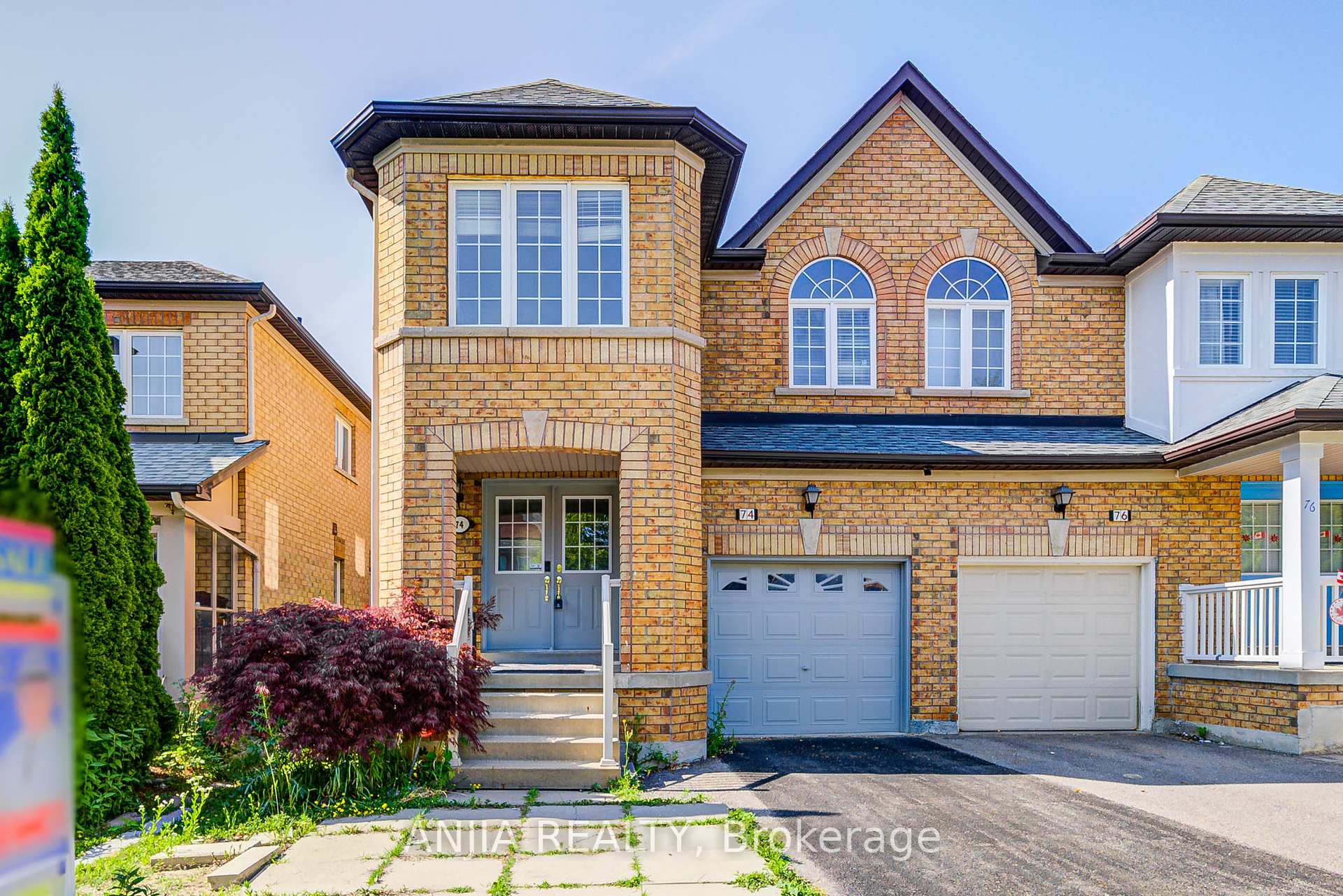 Photo 1 of 74 Weatherill Road, Markham, Berczy — HOMEH