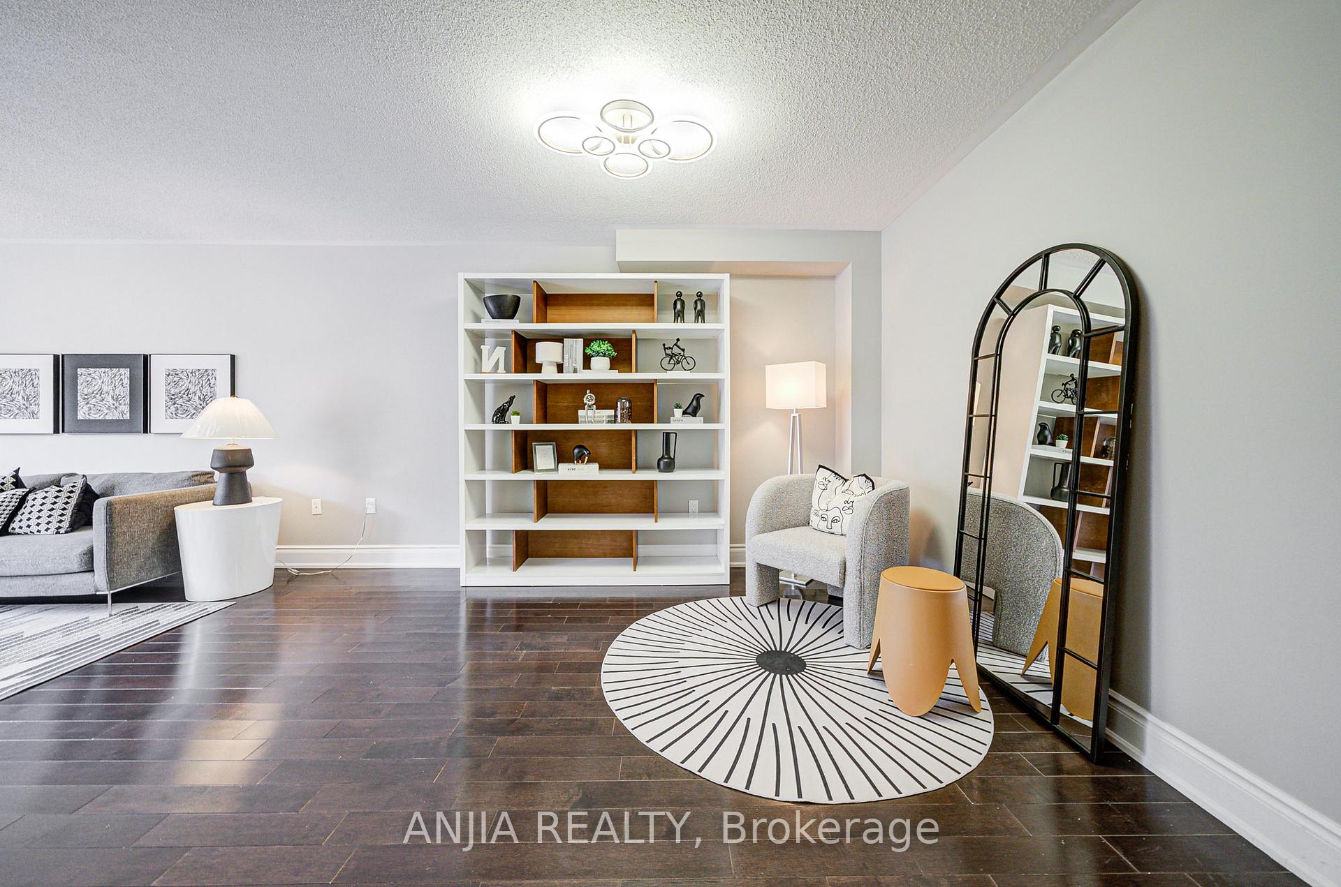 Photo 7 of 74 Weatherill Road, Markham, Berczy — HOMEH