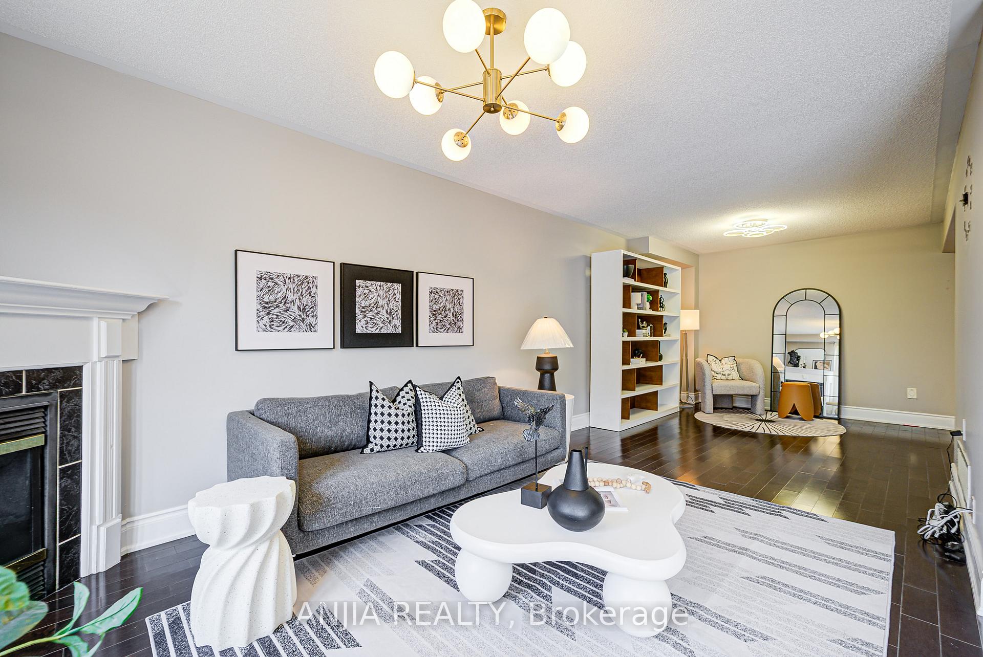 Photo 13 of 74 Weatherill Road, Markham, Berczy — HOMEH