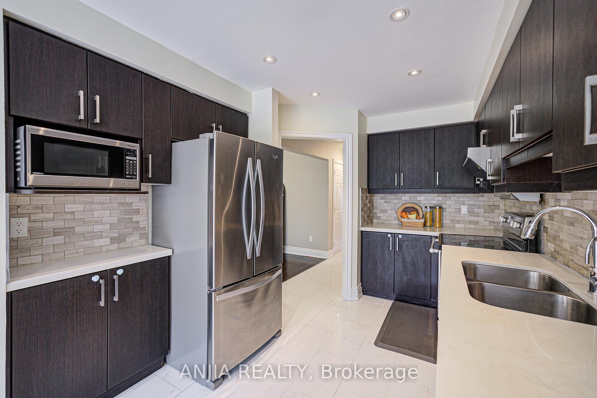 Photo 18 of 74 Weatherill Road, Markham, Berczy — HOMEH