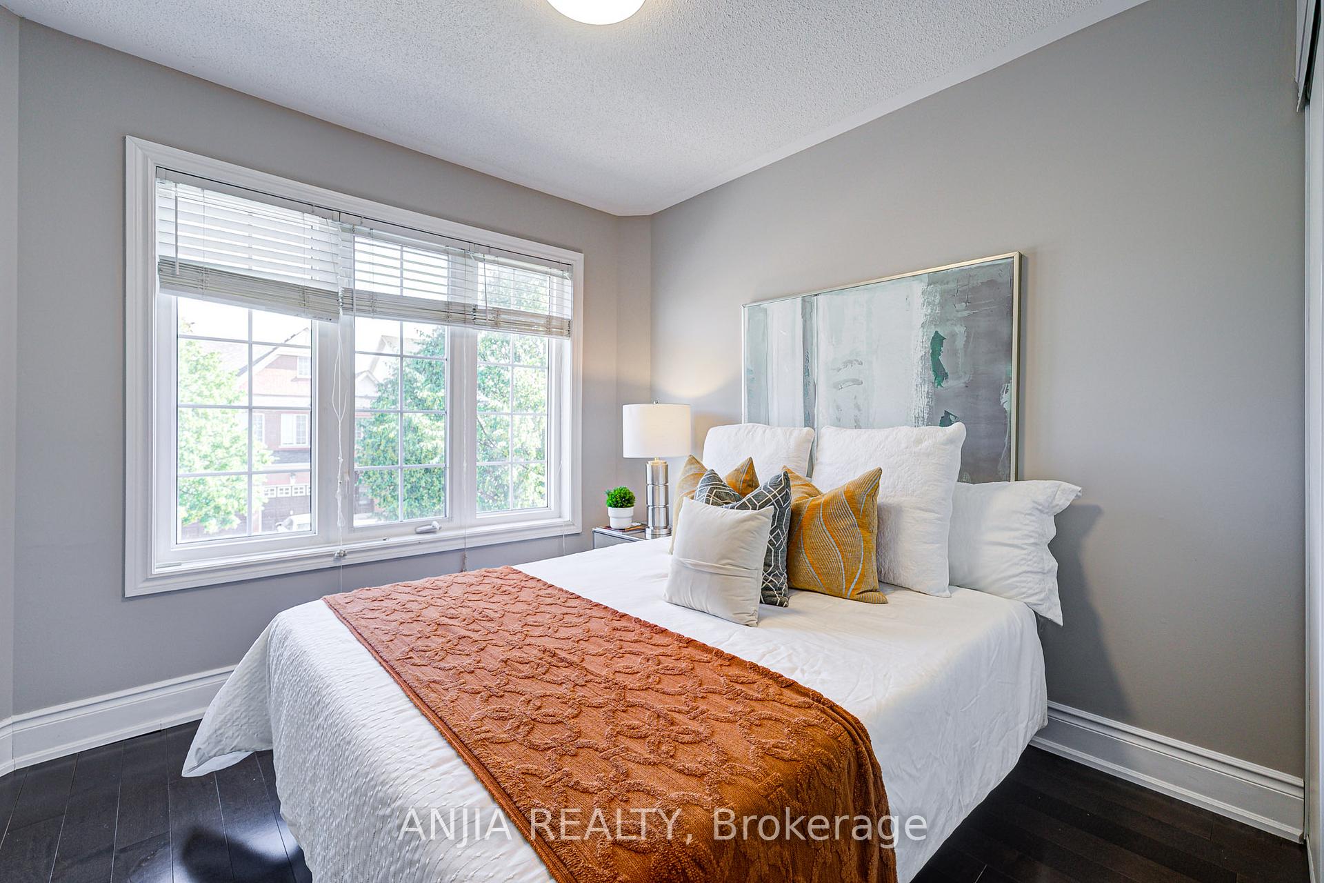 Photo 22 of 74 Weatherill Road, Markham, Berczy — HOMEH