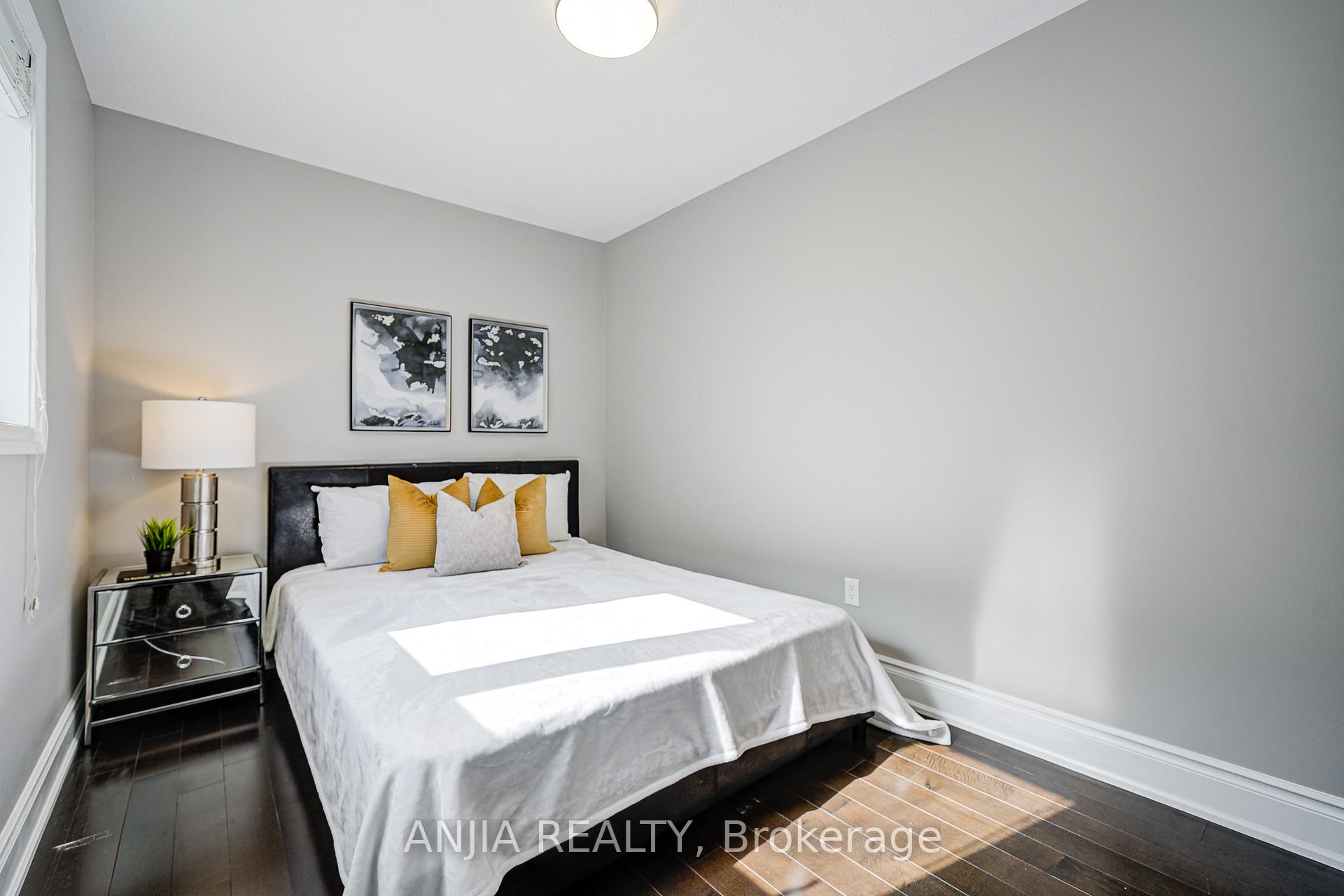 Photo 28 of 74 Weatherill Road, Markham, Berczy — HOMEH