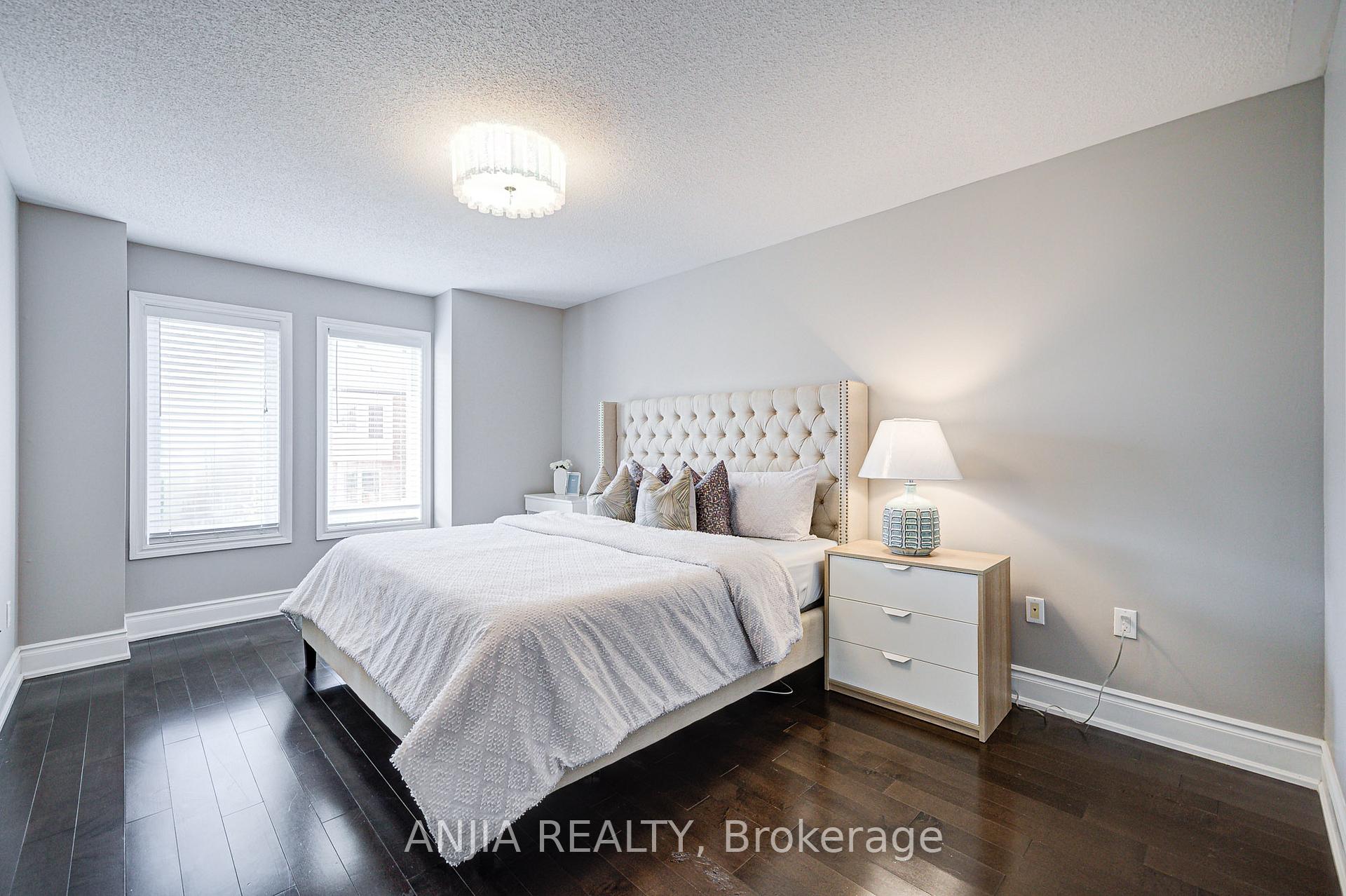Photo 29 of 74 Weatherill Road, Markham, Berczy — HOMEH
