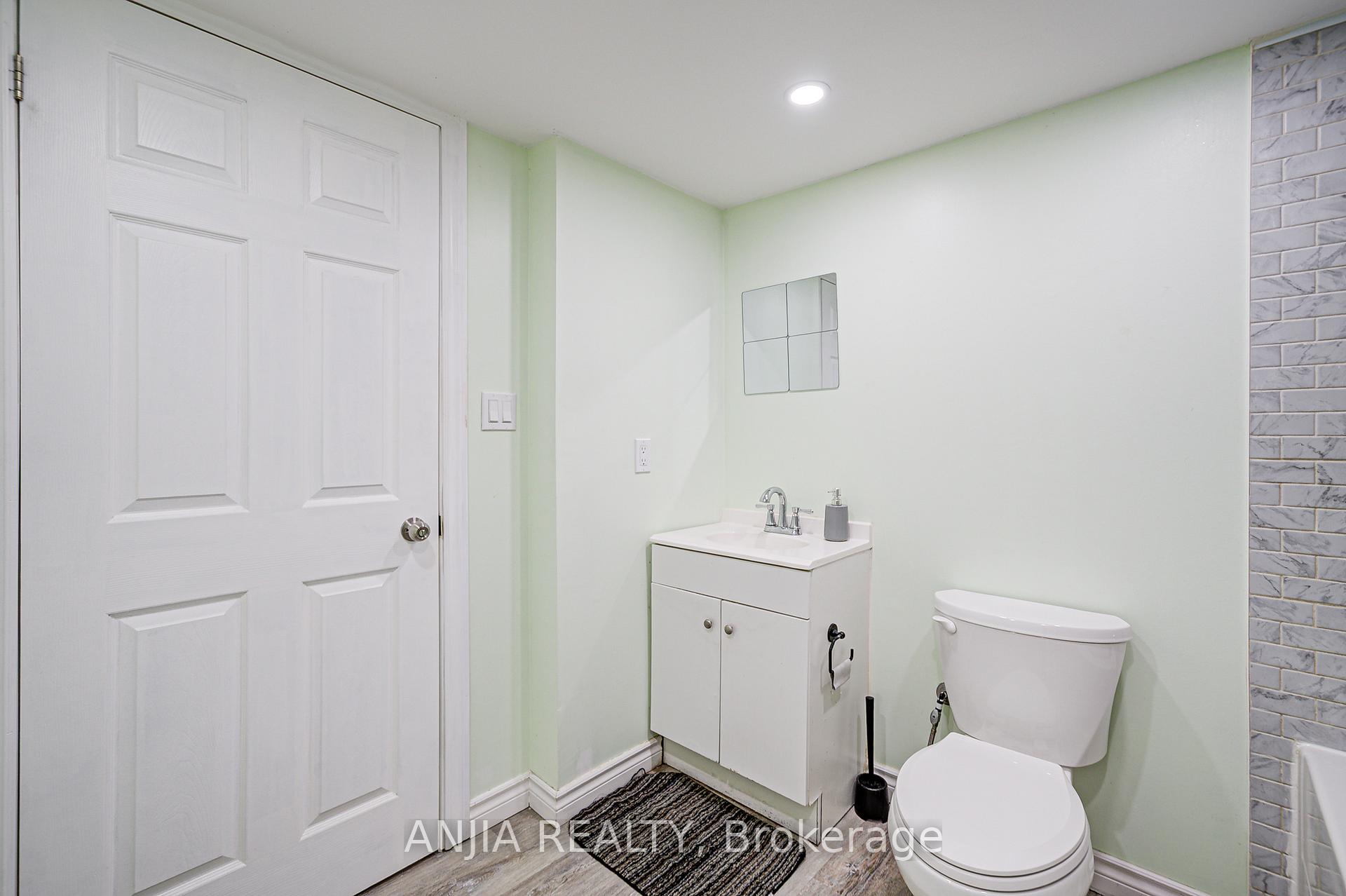 Photo 36 of 74 Weatherill Road, Markham, Berczy — HOMEH
