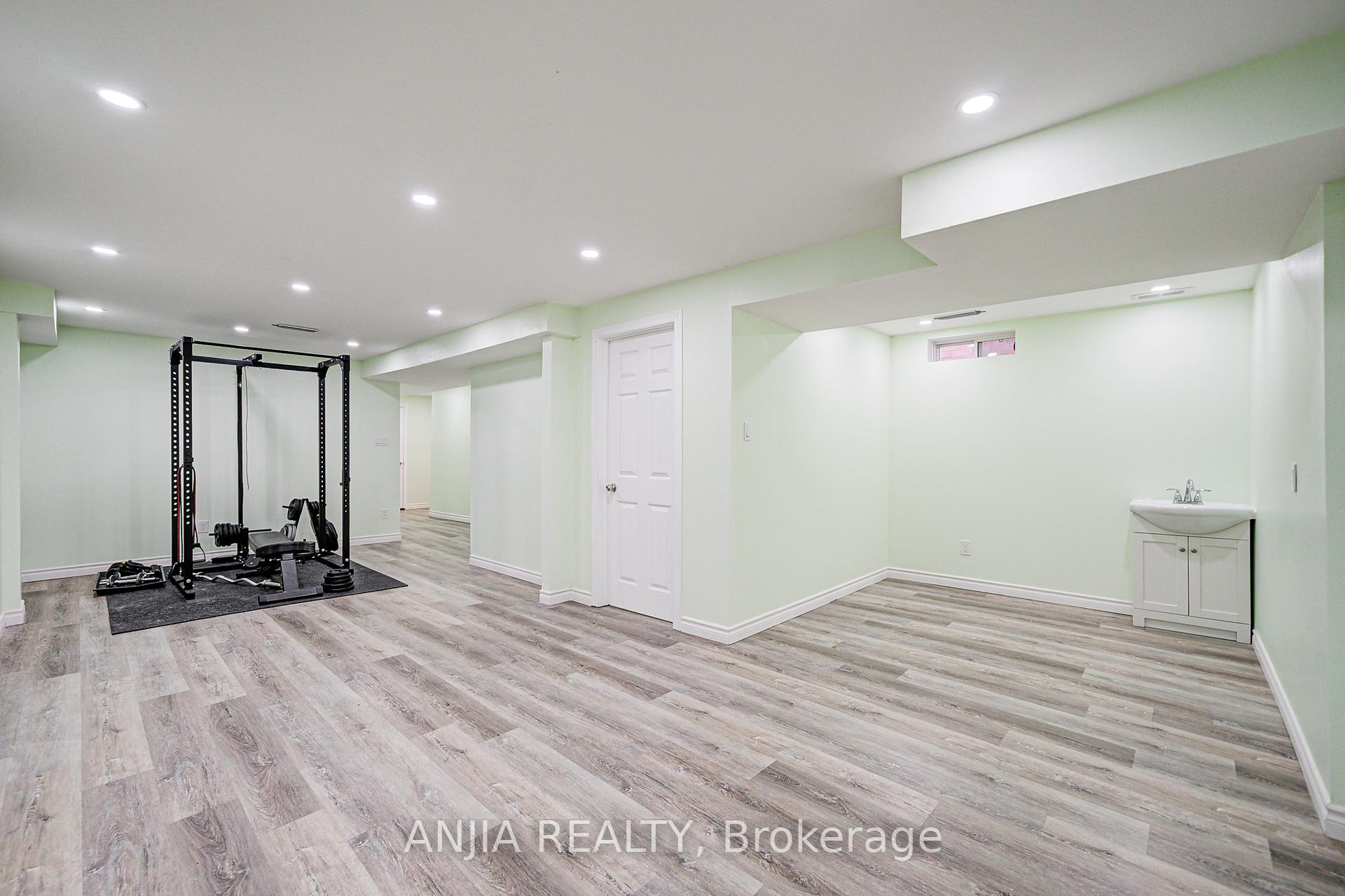 Photo 44 of 74 Weatherill Road, Markham, Berczy — HOMEH