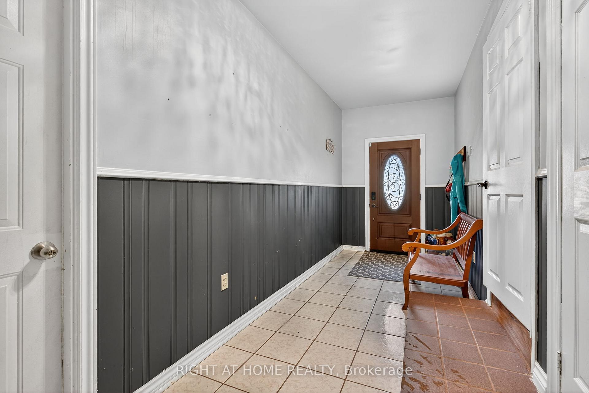 Photo 4 of 813 Birchwood Drive, Midland — HOMEH