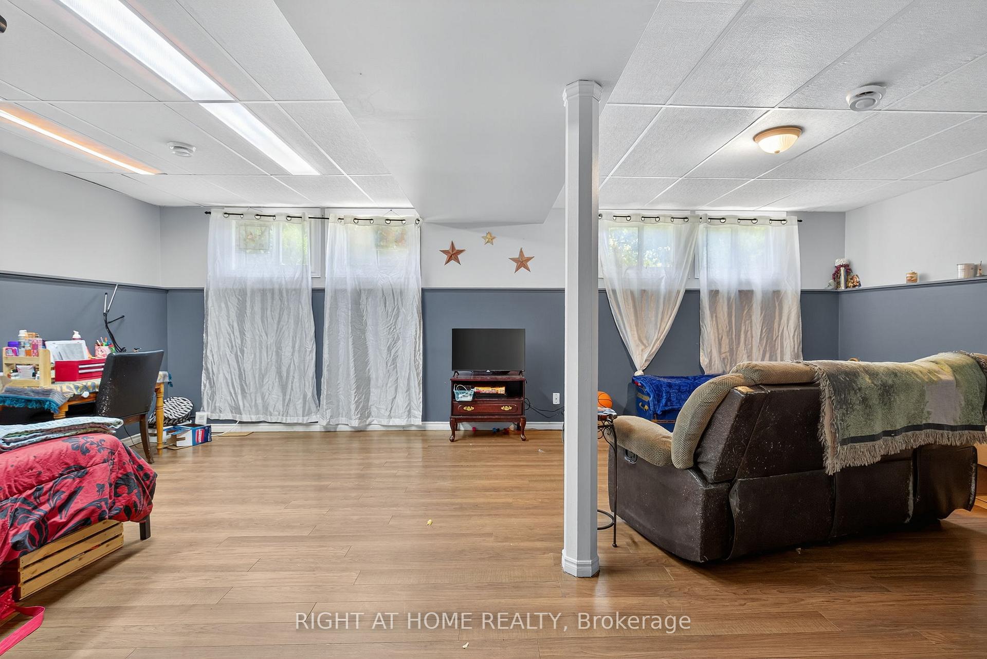 Photo 18 of 813 Birchwood Drive, Midland — HOMEH