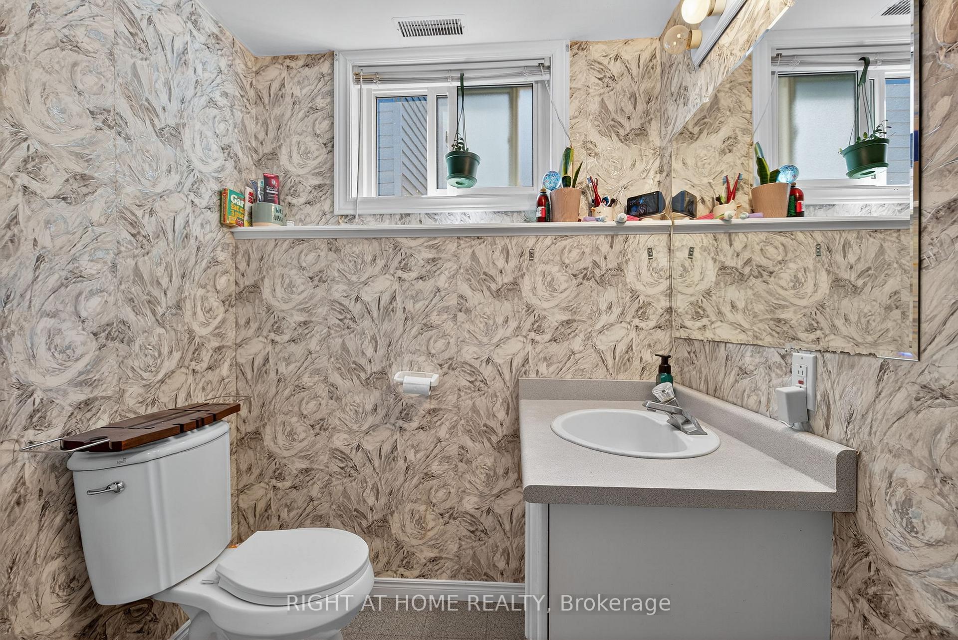 Photo 24 of 813 Birchwood Drive, Midland — HOMEH