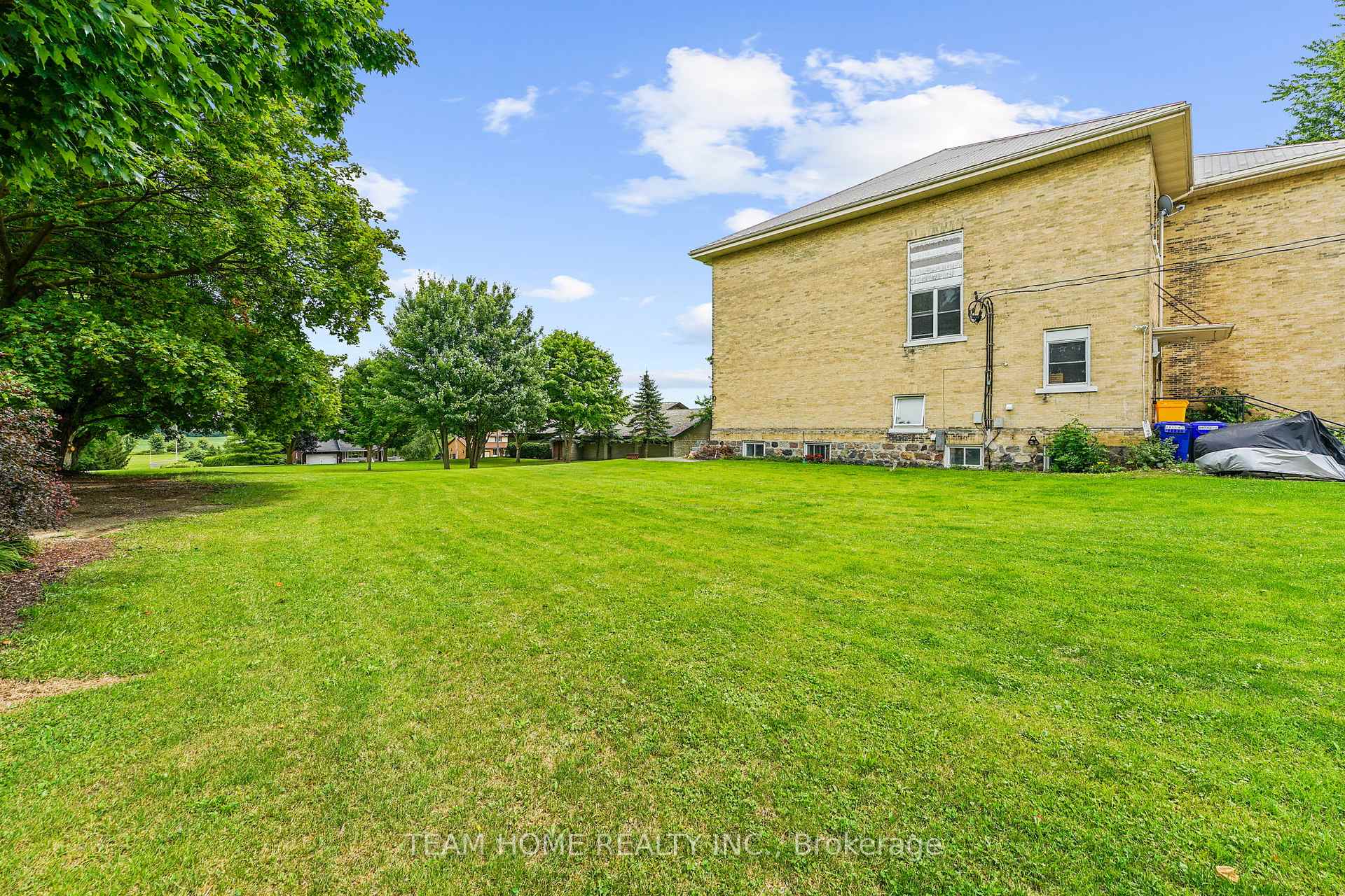 Photo 16 of 10 William Street N, Minto — HOMEH