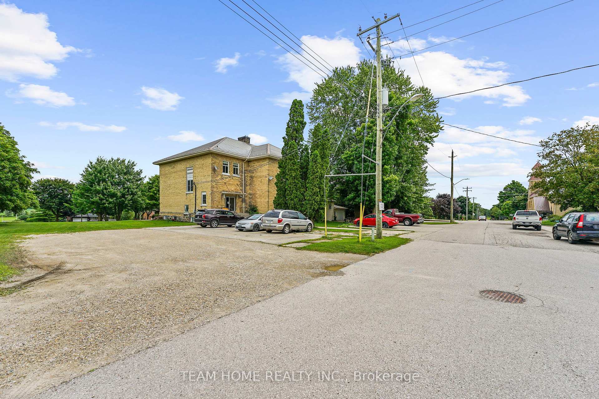 Photo 22 of 10 William Street N, Minto — HOMEH