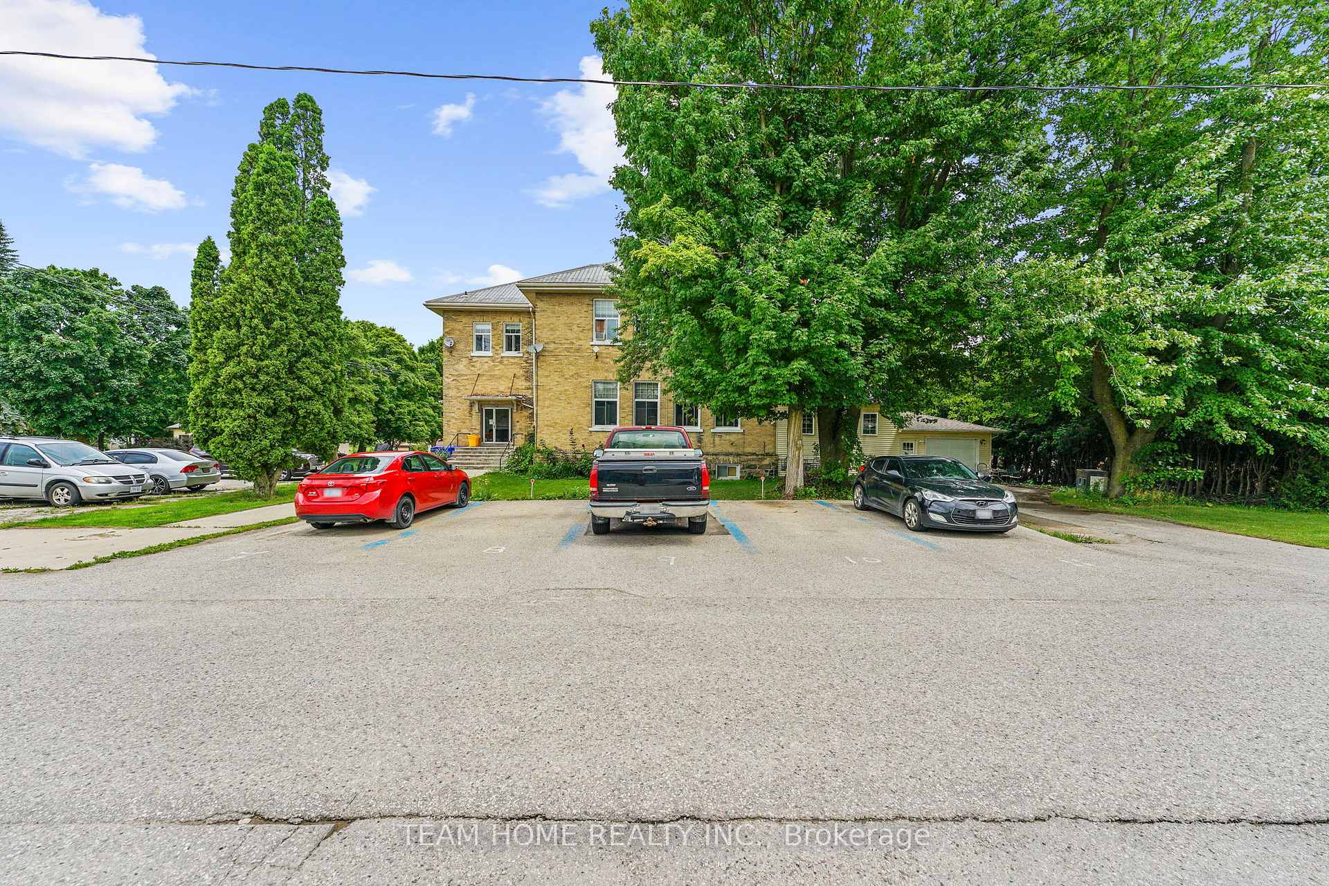 Photo 23 of 10 William Street N, Minto — HOMEH