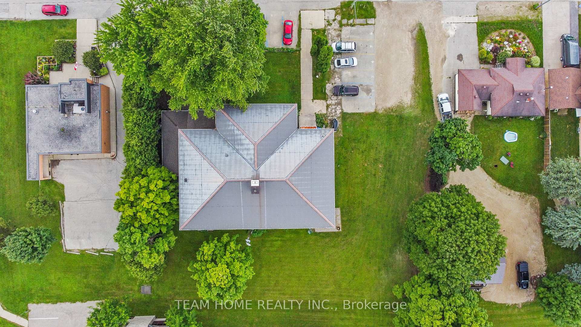 Photo 24 of 10 William Street N, Minto — HOMEH