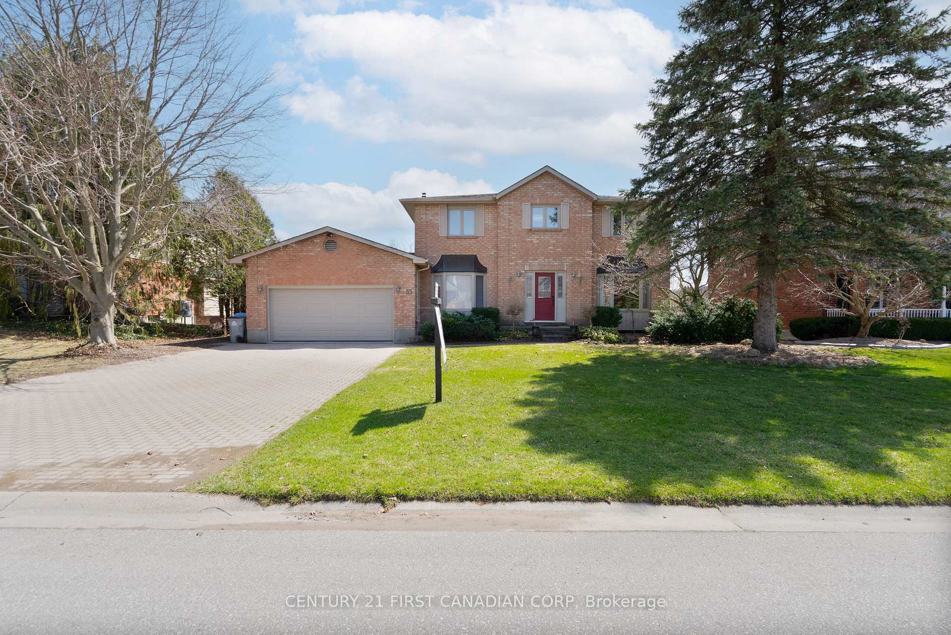 Photo 2 of 53 Westbrook Crescent, Middlesex Centre, Kilworth — HOMEH