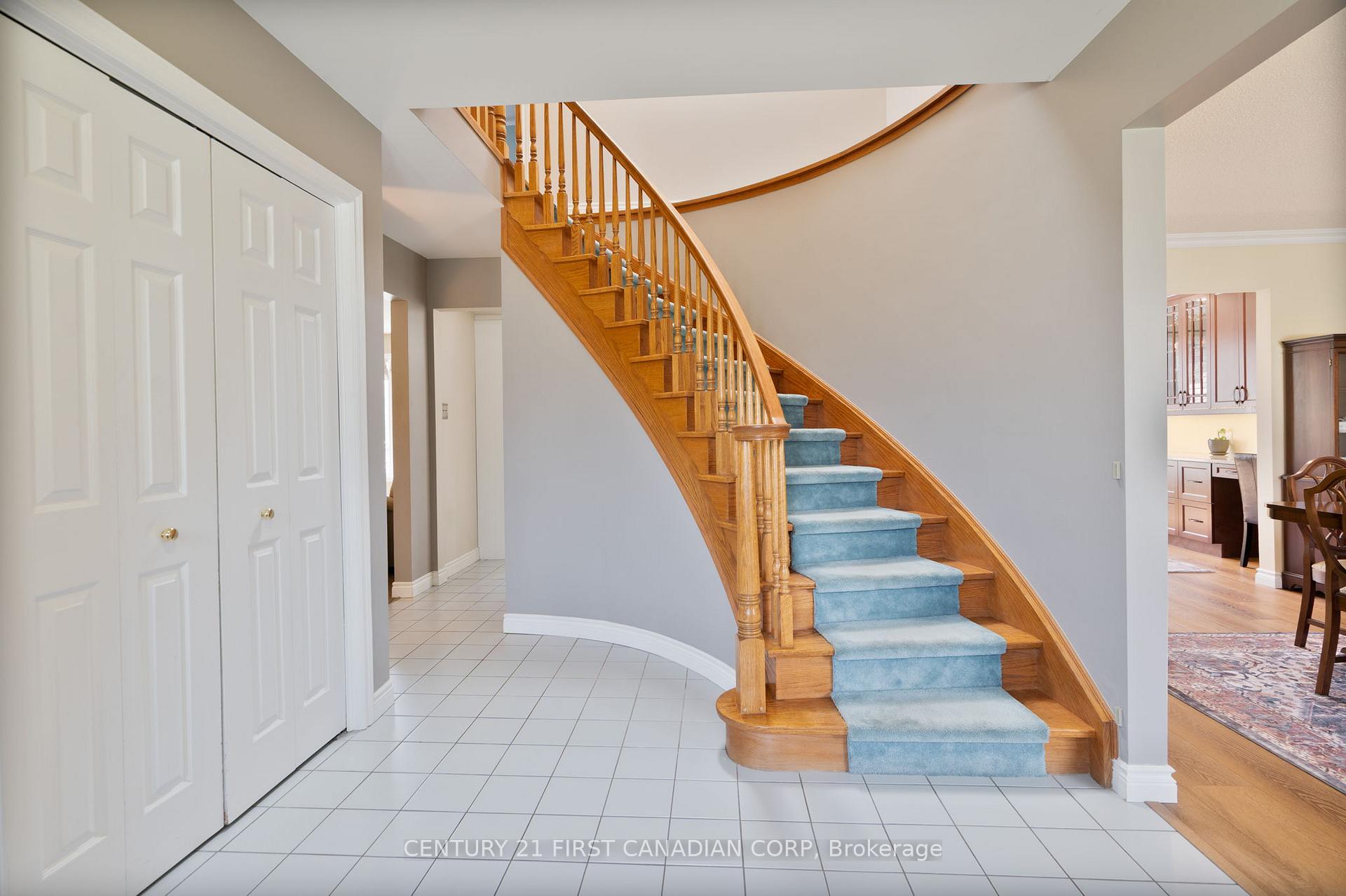 Photo 18 of 53 Westbrook Crescent, Middlesex Centre, Kilworth — HOMEH